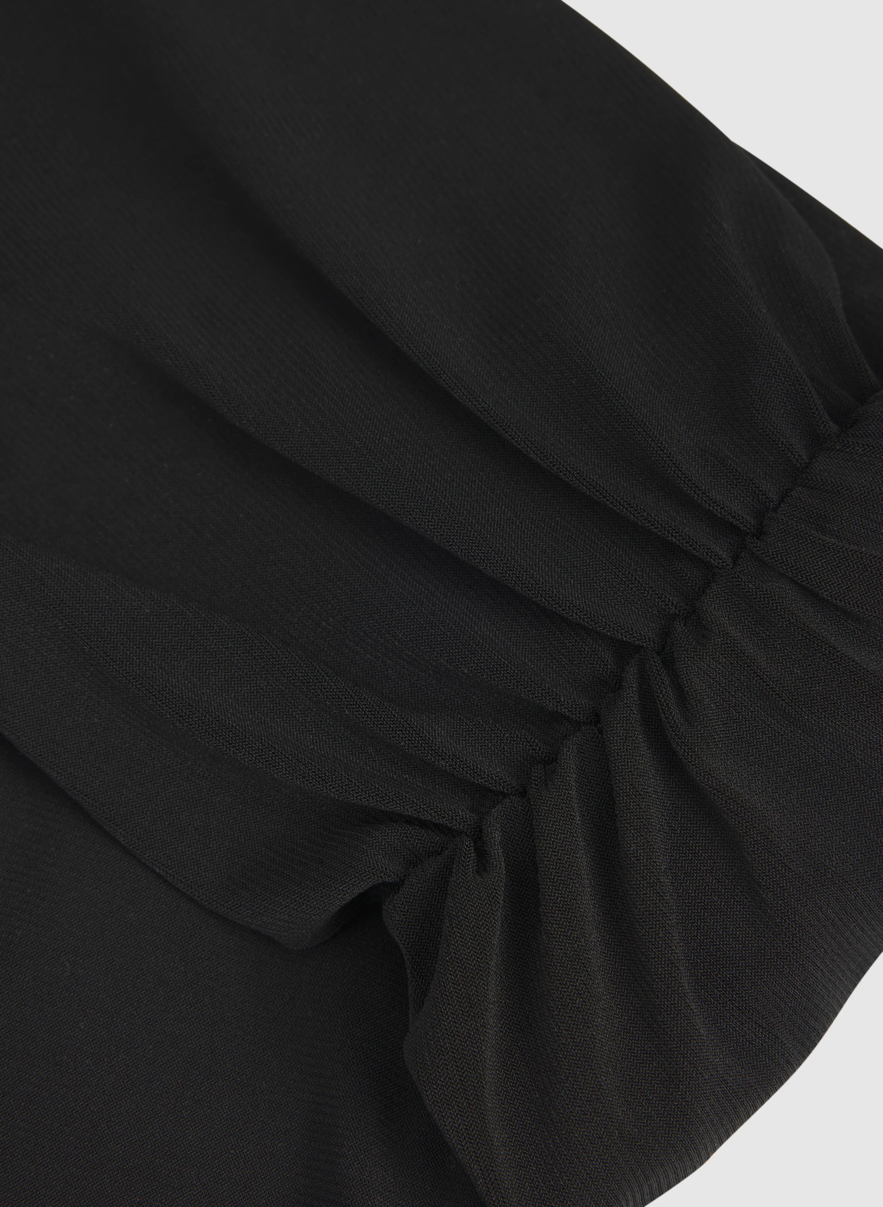 Off-Shoulder Top - Image 9