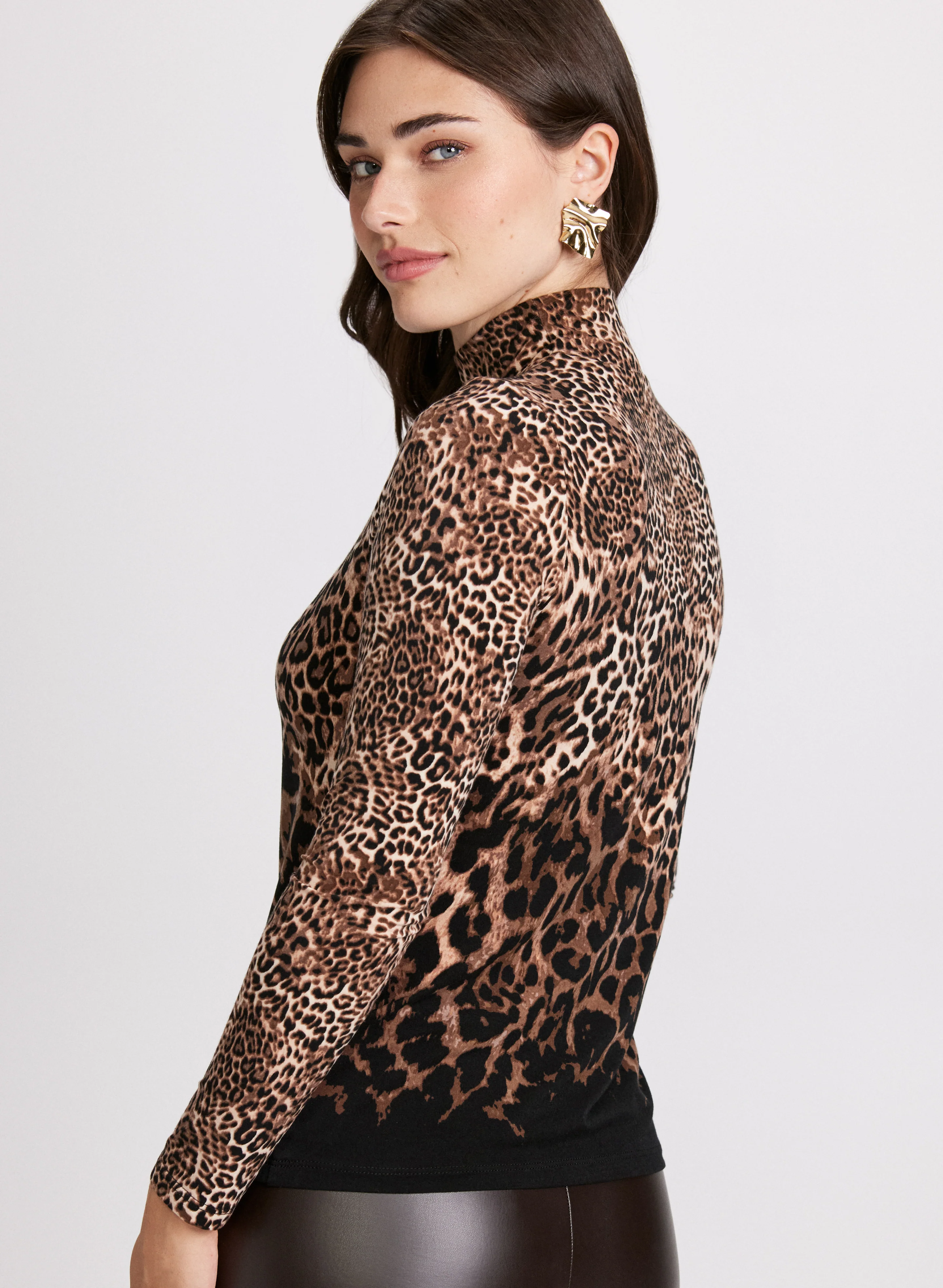 Ombré Animal Print Top - Image 4