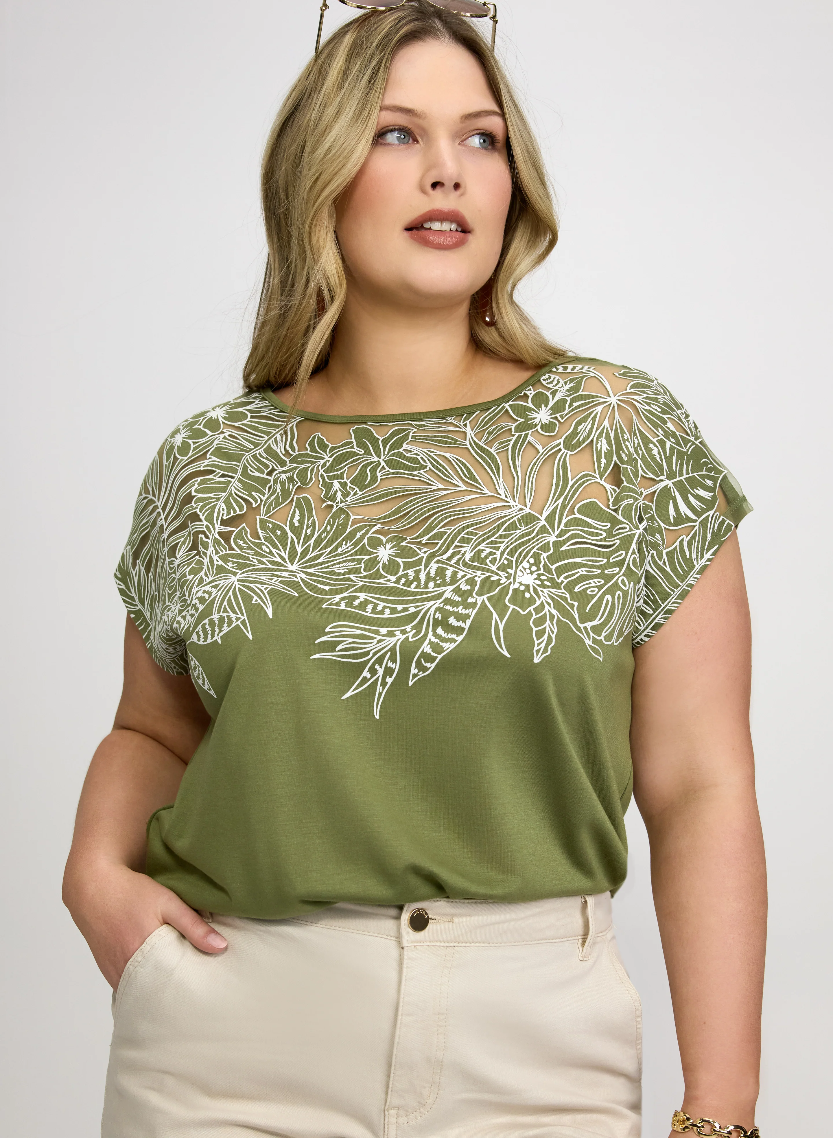 Palm Leaf Applique T-Shirt