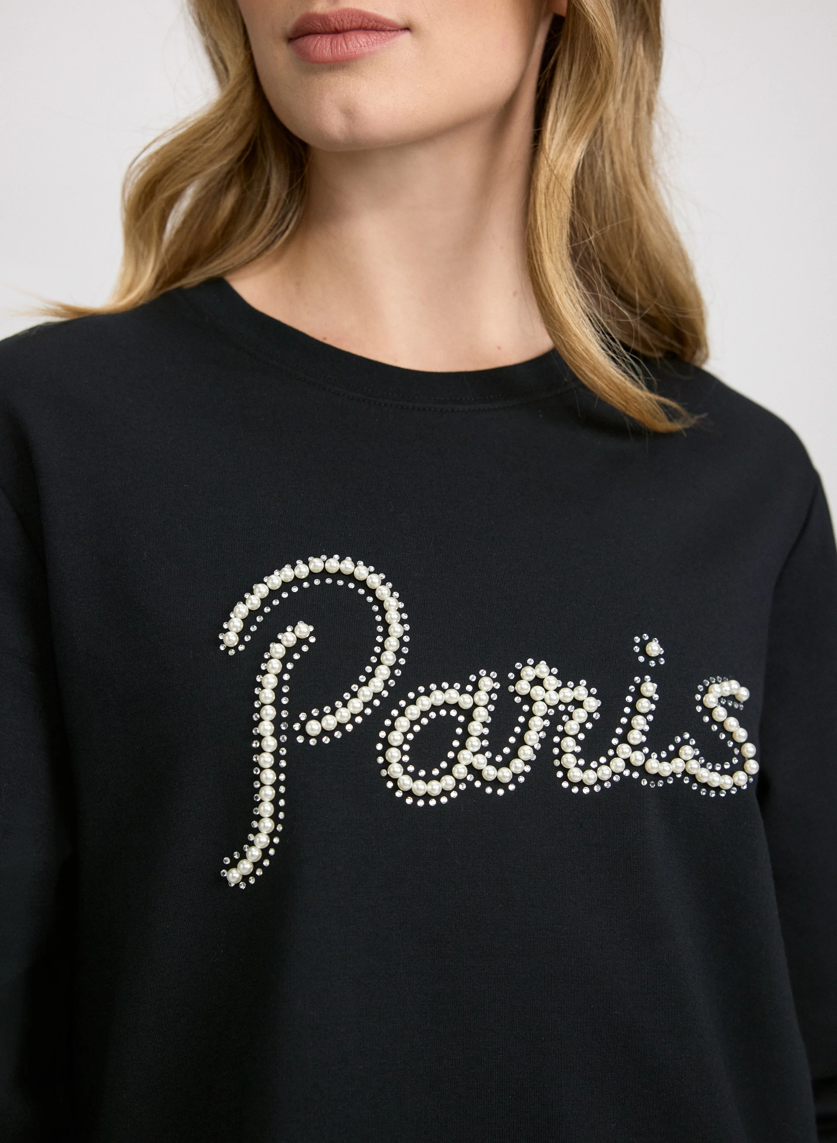 Paris Pearl Sweatshirt - Image 2