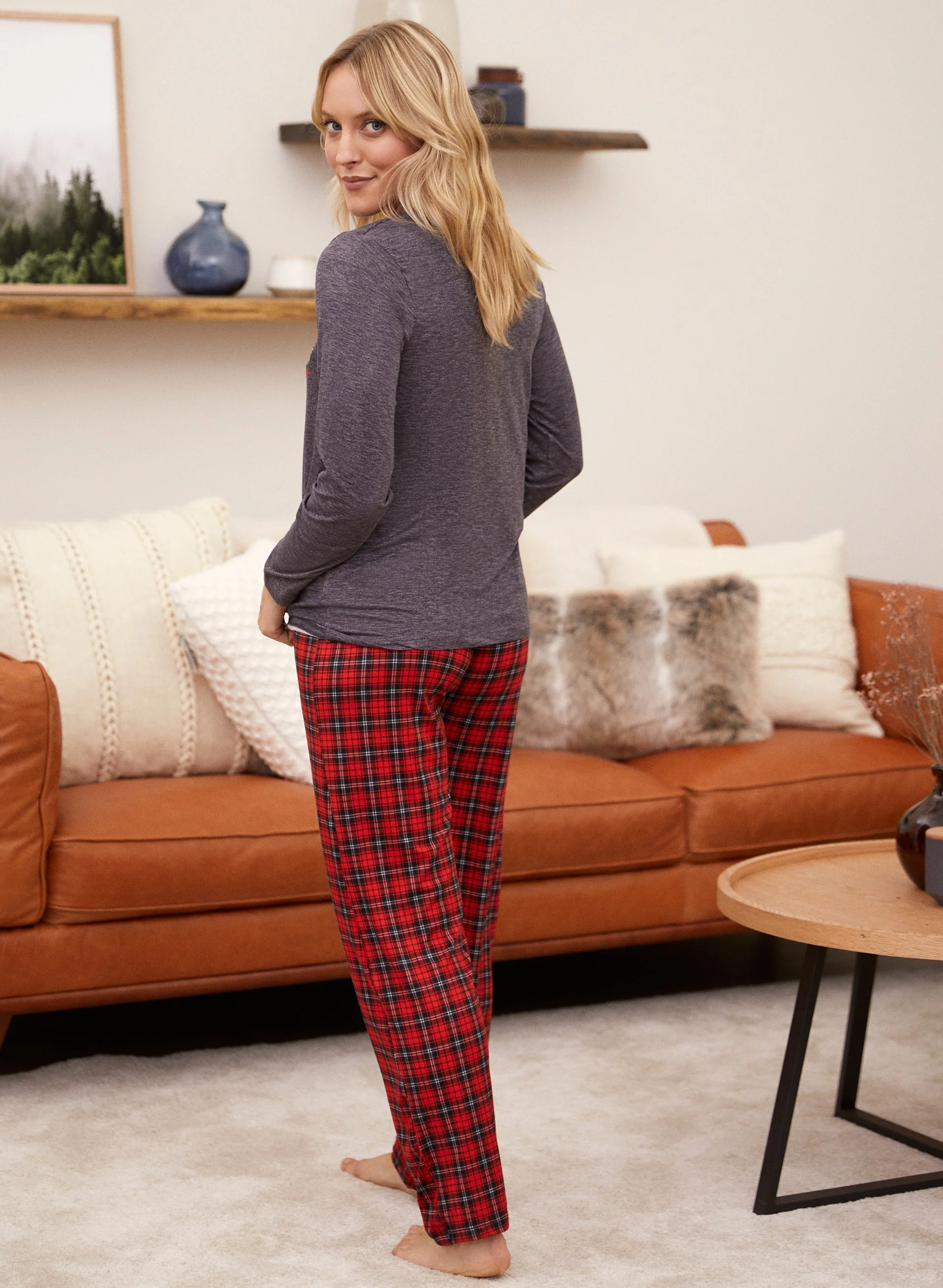 Plaid Bottom Pyjama Set - Image 4