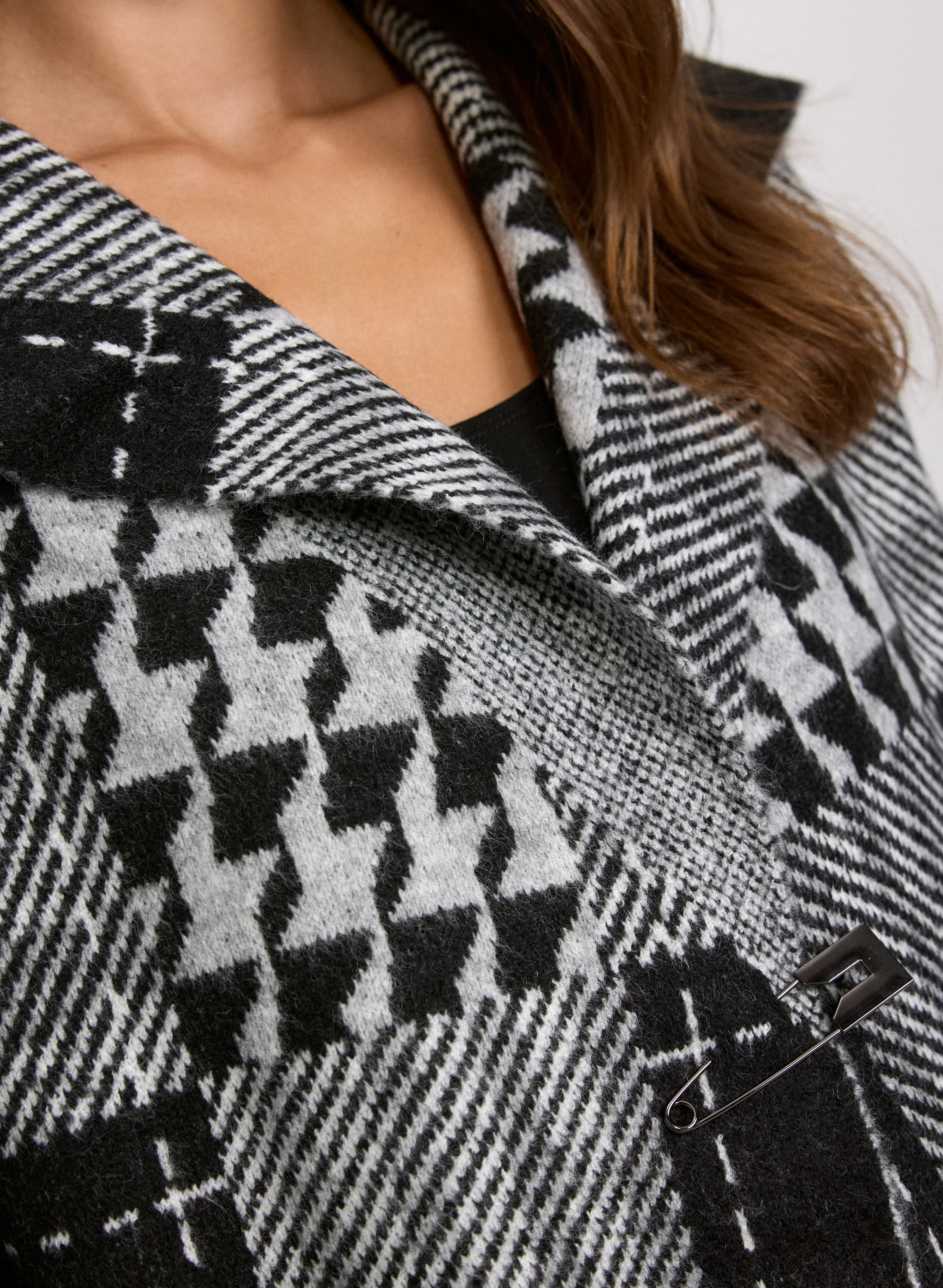 Plaid Knit Cardigan - Image 5