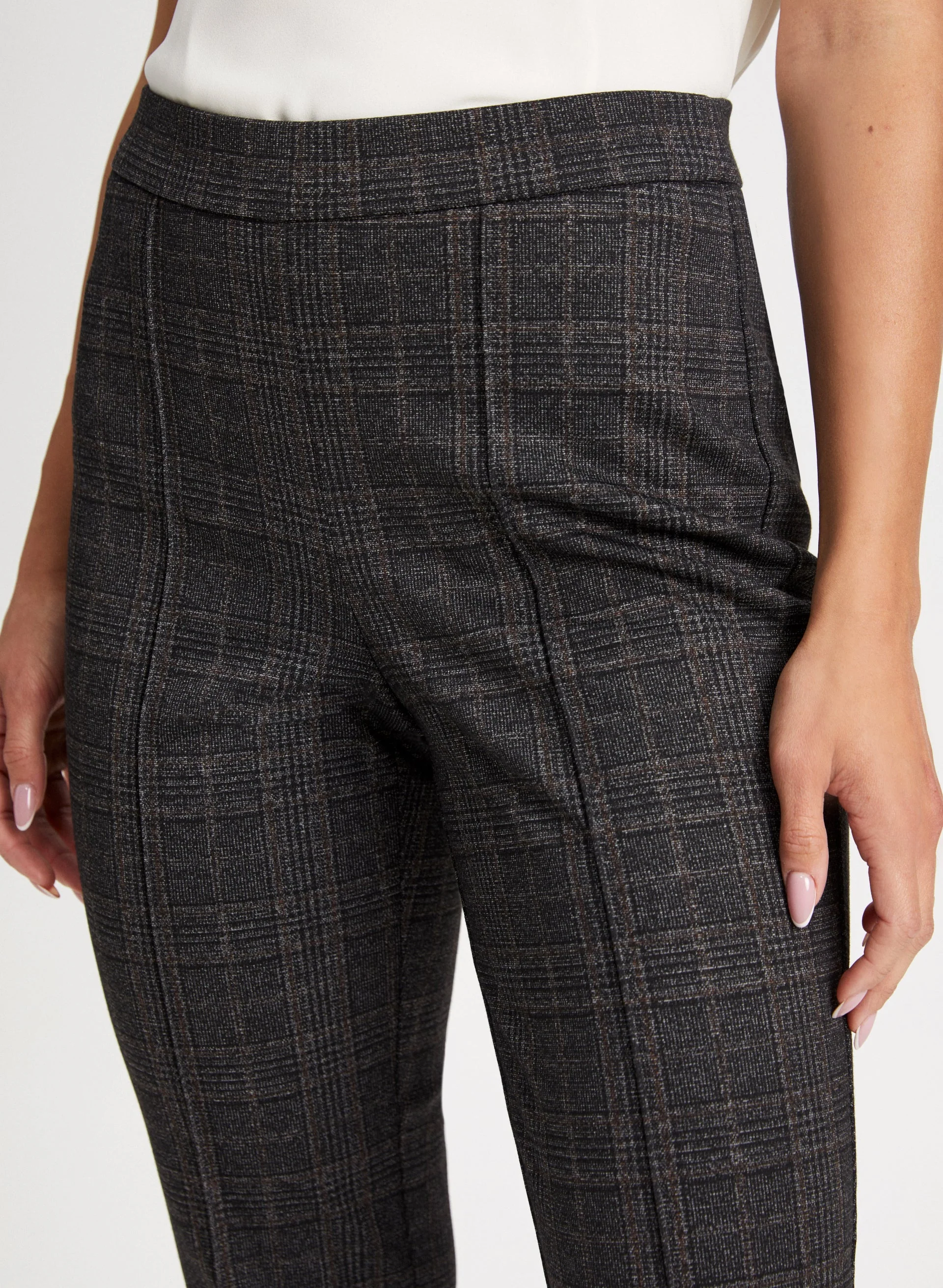 Plaid Print Pull-On Pants - Image 5