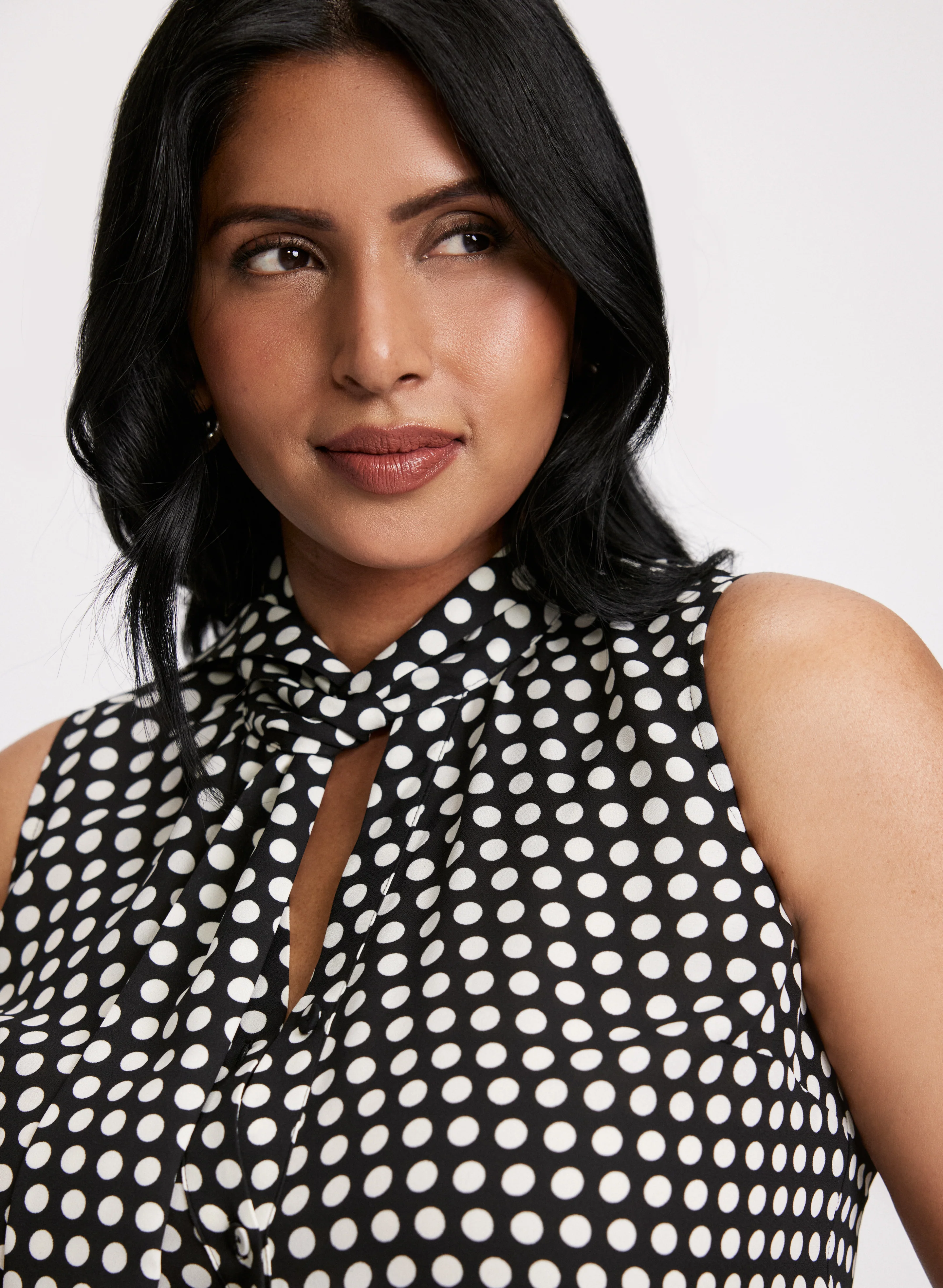 Polka Dot Print Sleeveless Blouse - Image 2