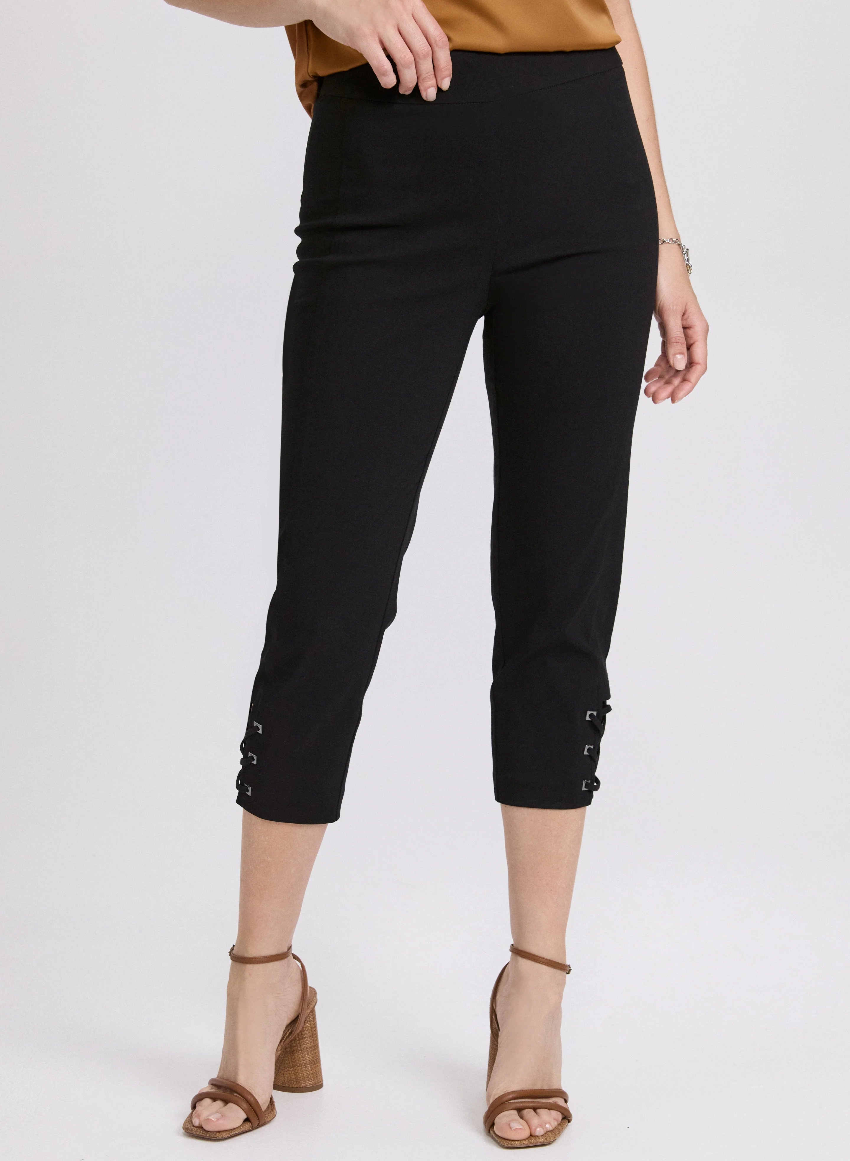 Pull-On Bengaline Capris