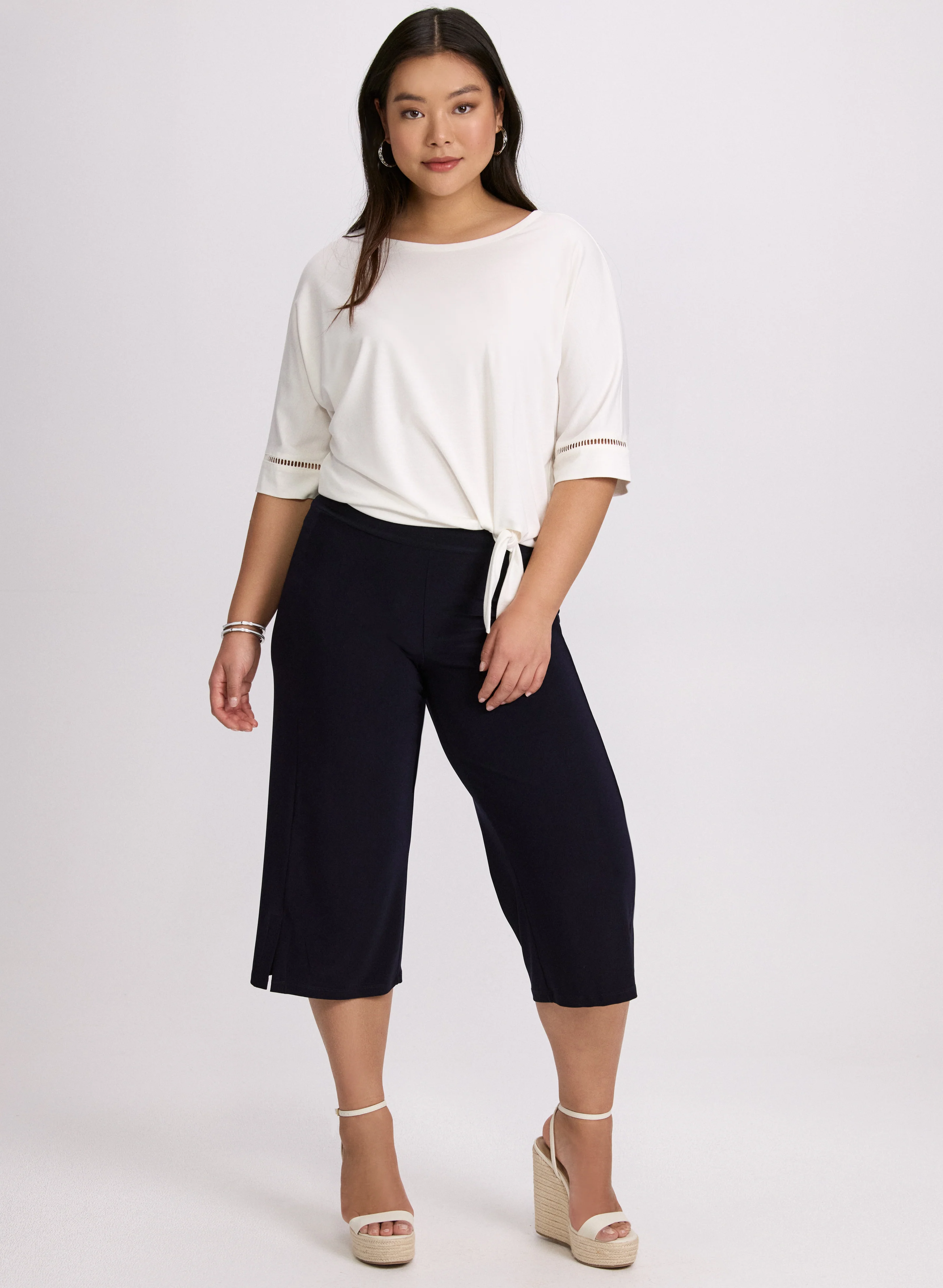 Side Slit Pull-On Capris - Image 5