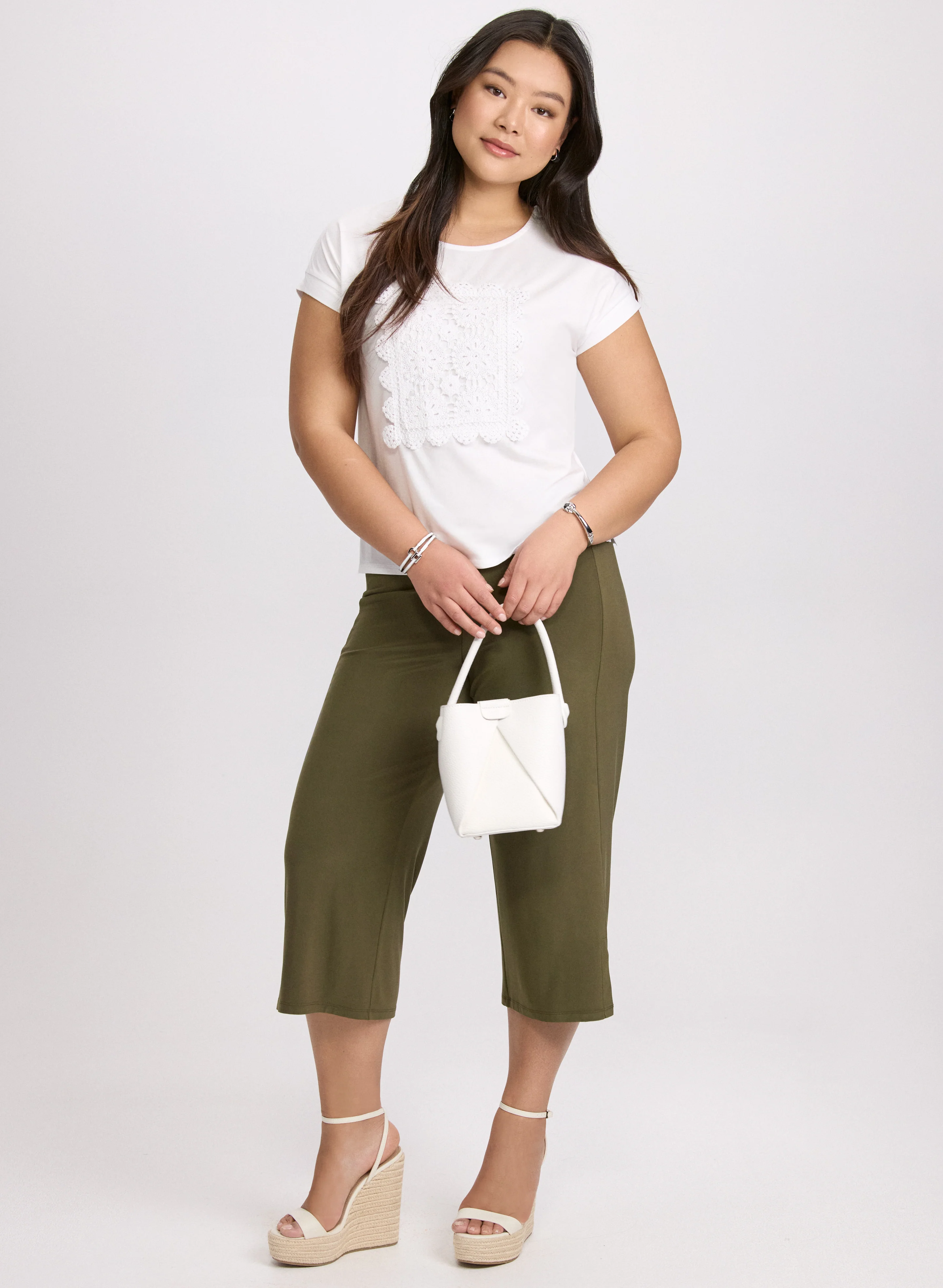 Side Slit Pull-On Capris - Image 3