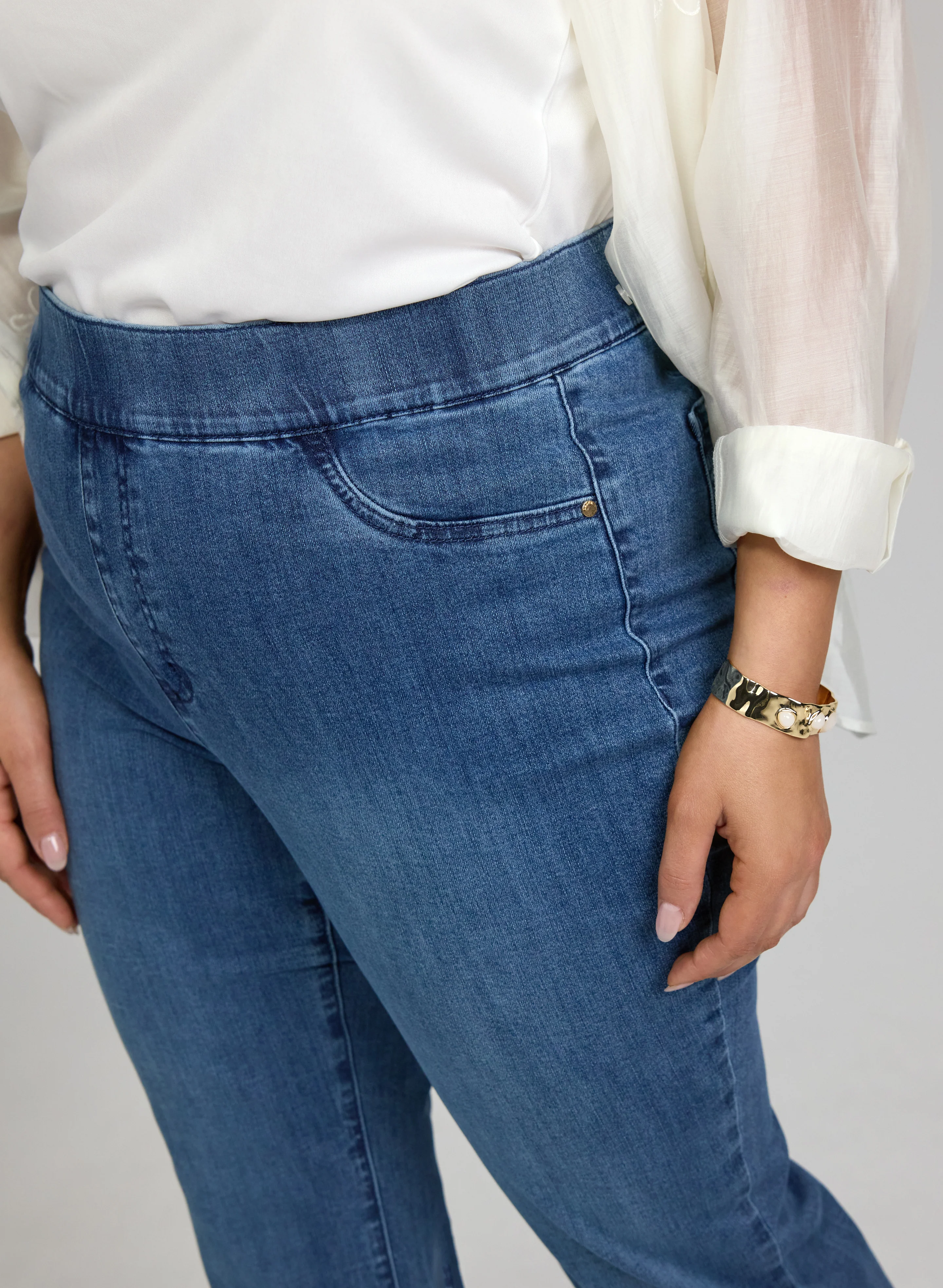 Pull-On Flare-Leg Jeans - Image 5