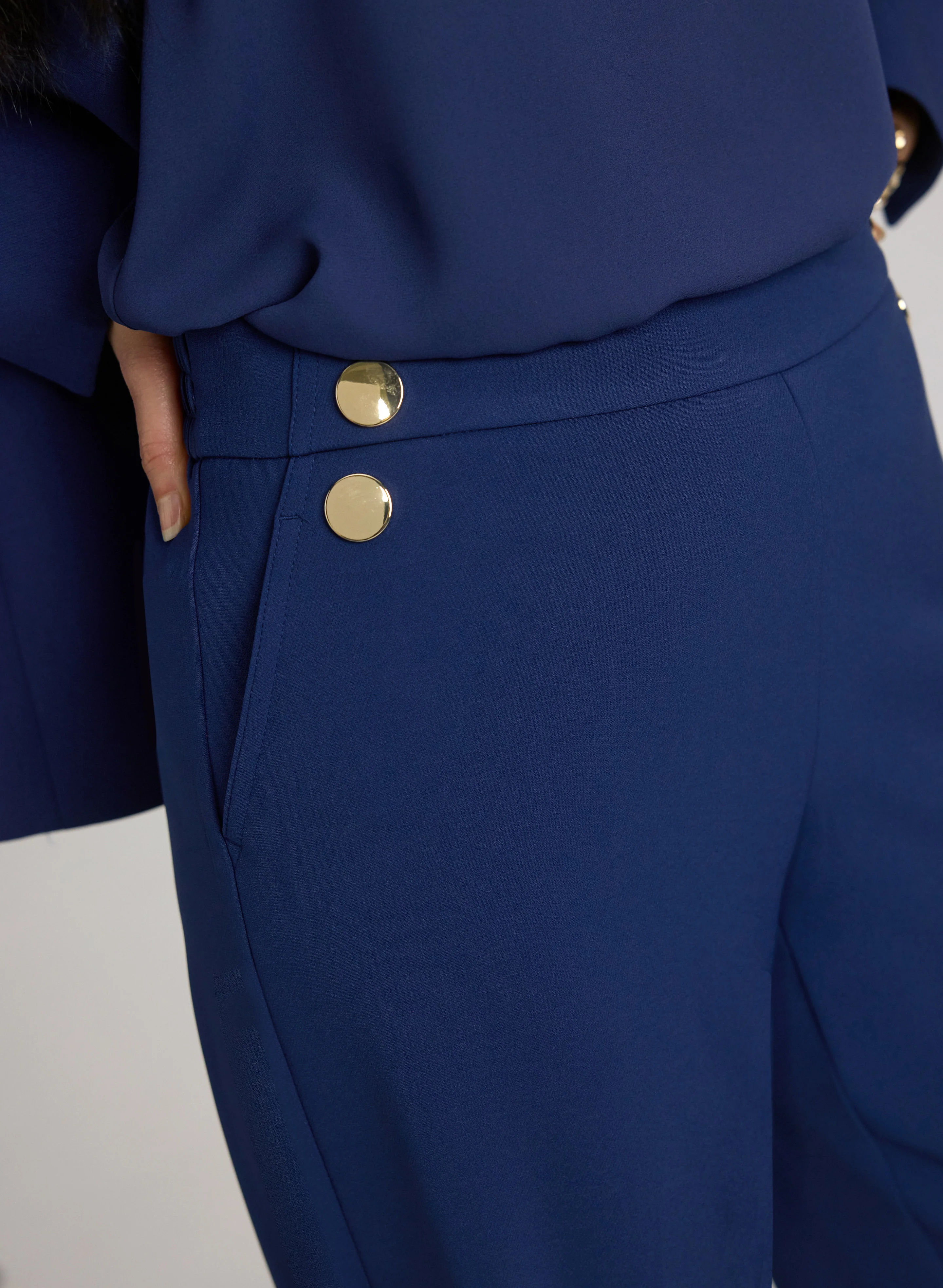 Pull-On Wide Leg Pants - Image 4
