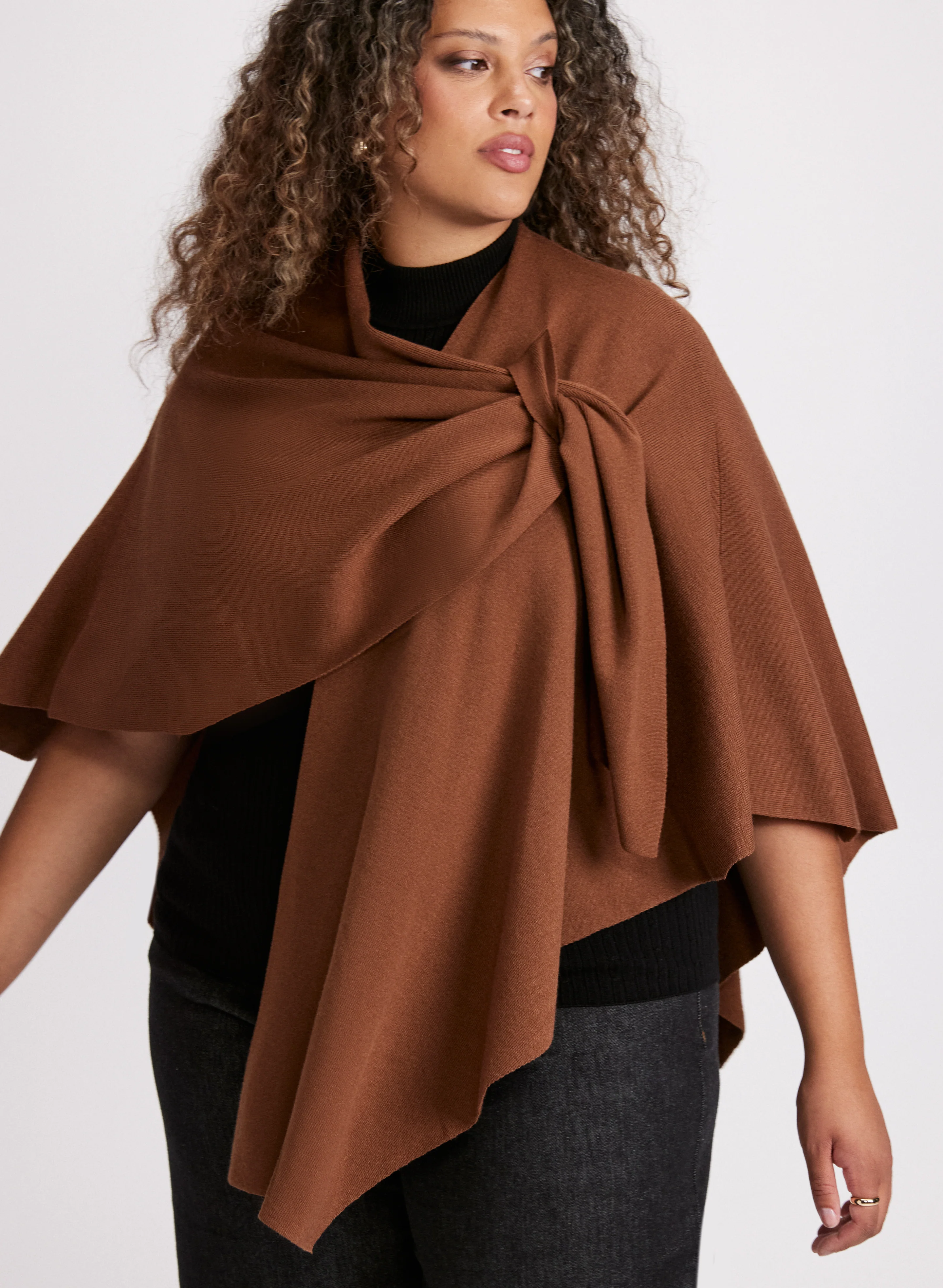 Pull-Through Detail Poncho - Image 5