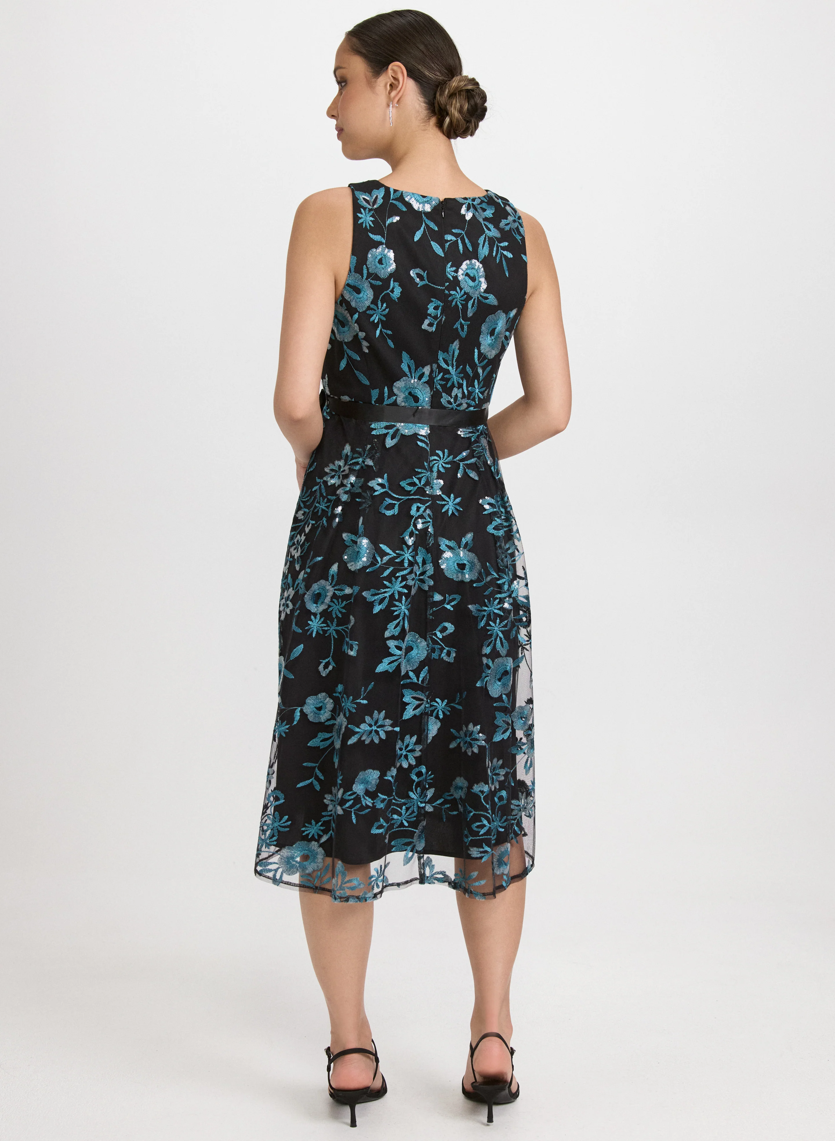 Sequined Floral Embroidery Dress - Image 2