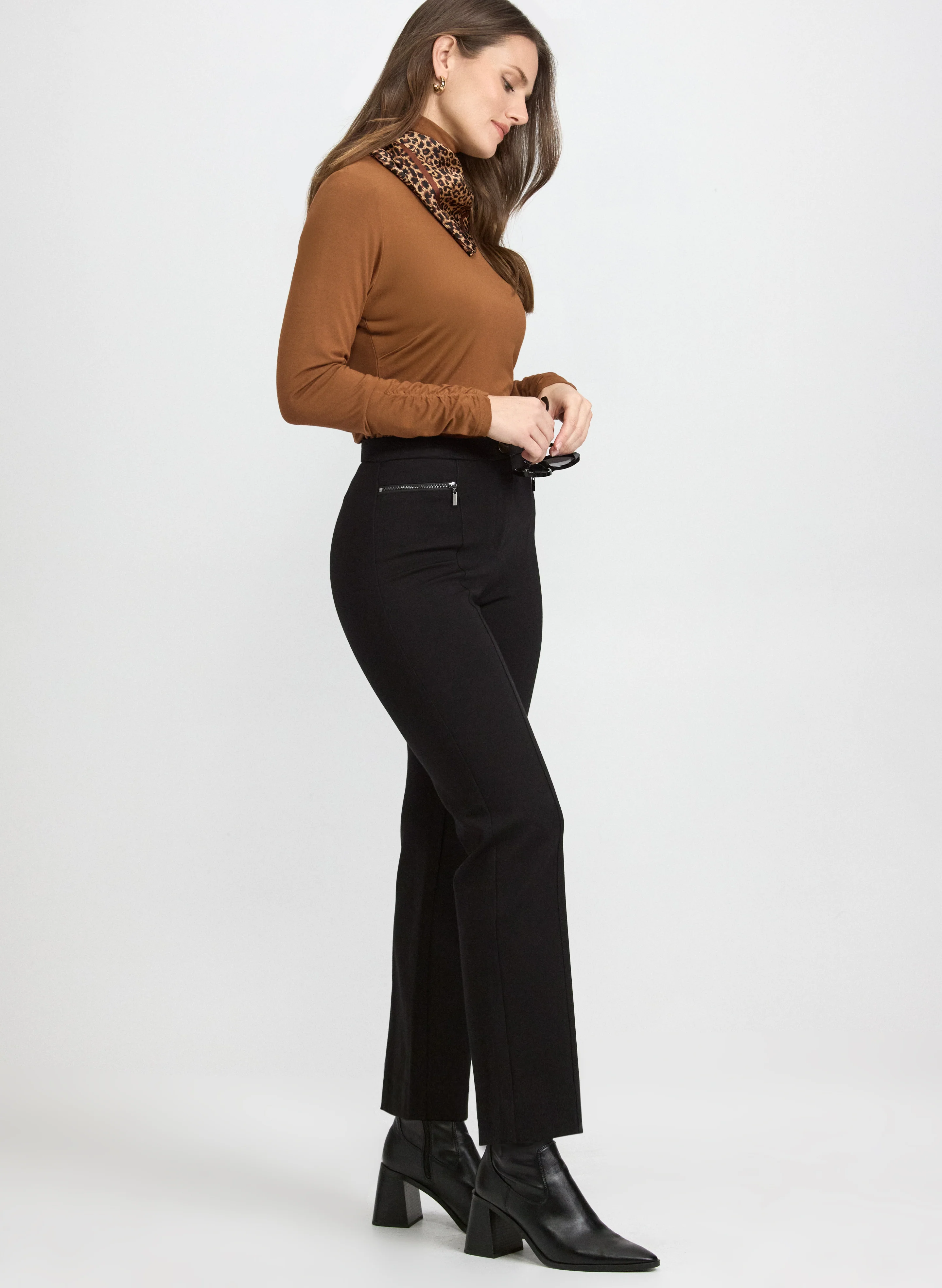 Mia Straight-Leg Pants - Short - Image 4