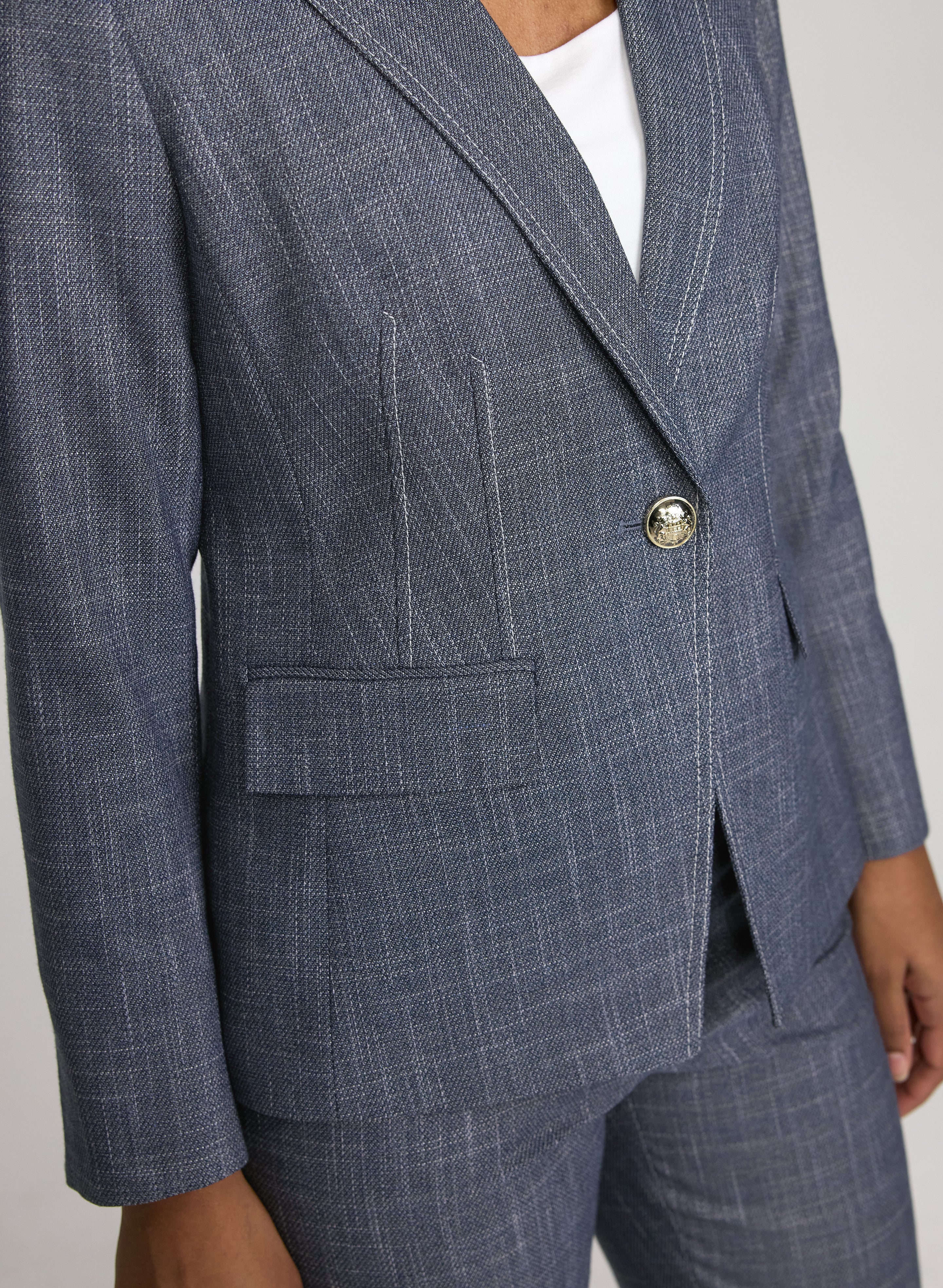 Single-Button Blazer - Image 8