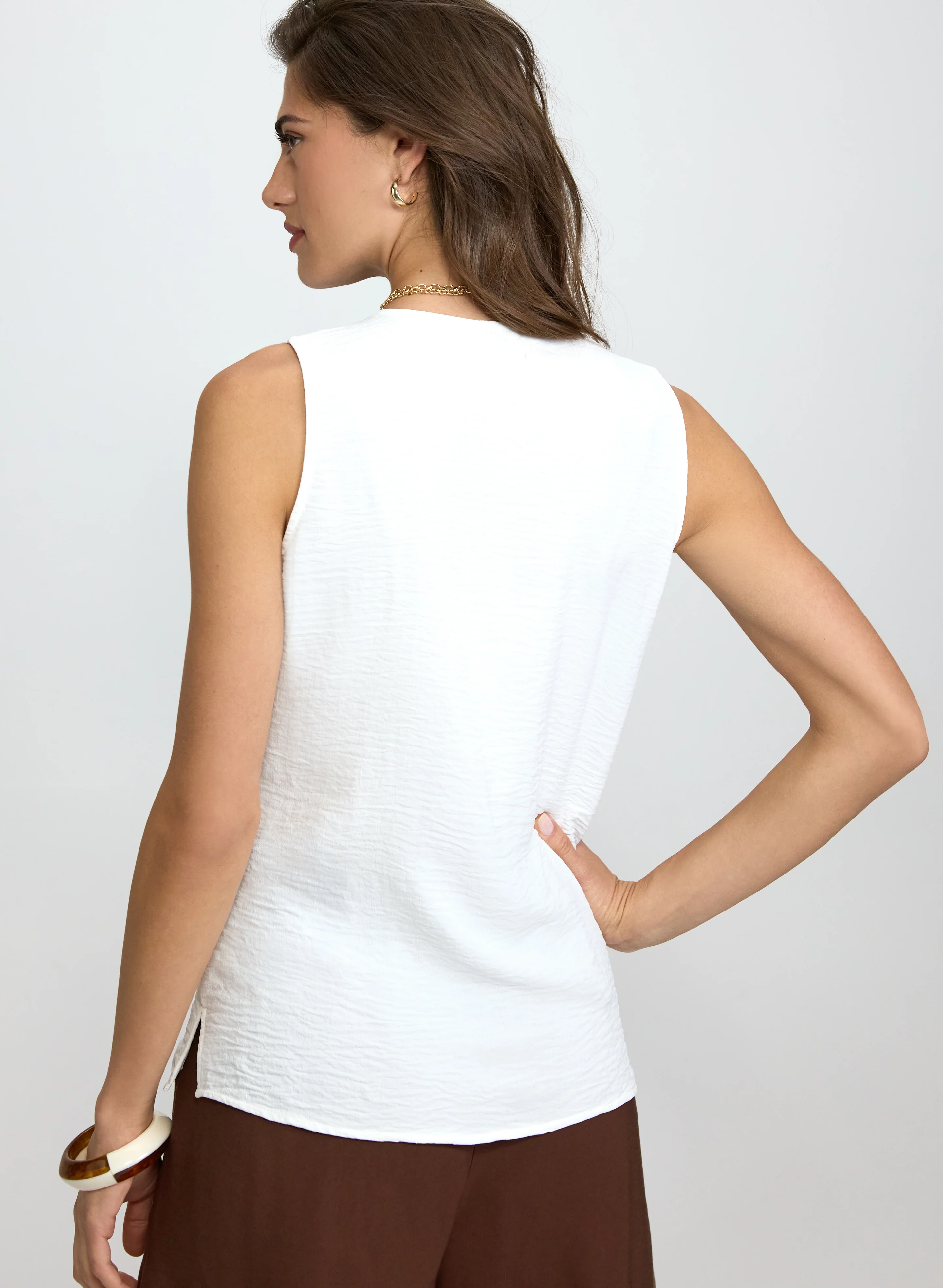 Sleeveless Button-Down Blouse - Image 4
