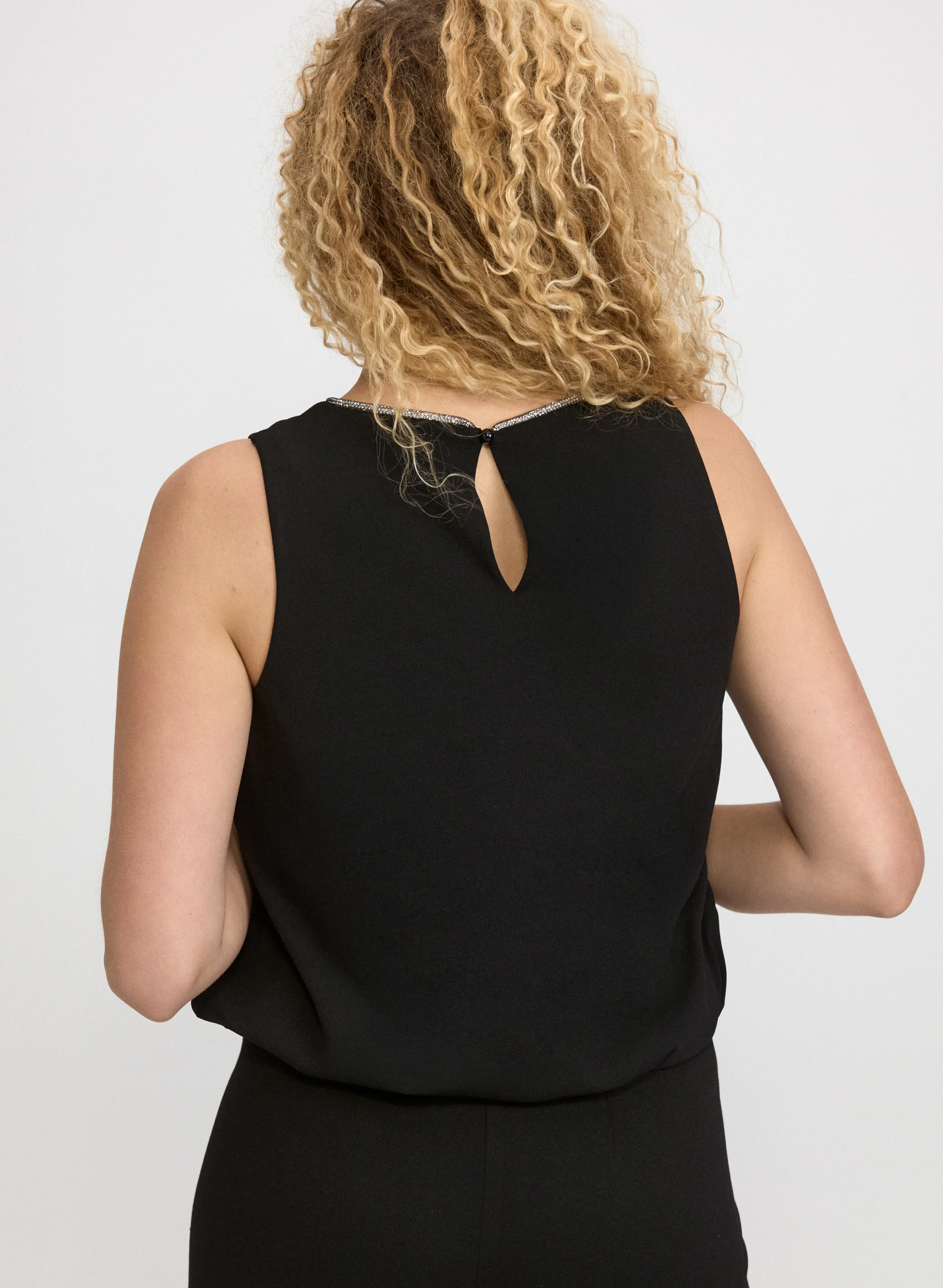 Sleeveless Crystal Trim Top - Image 5