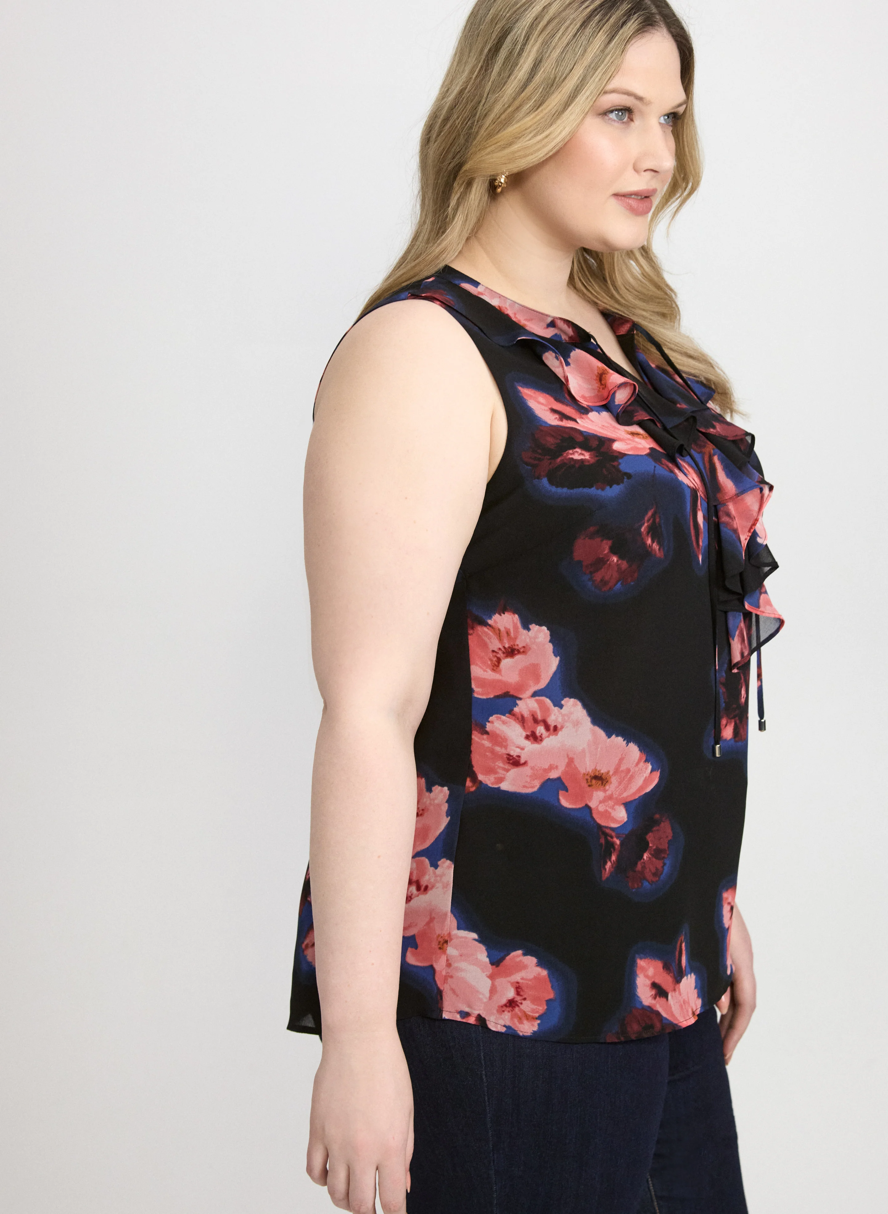 Sleeveless Floral Blouse - Image 5