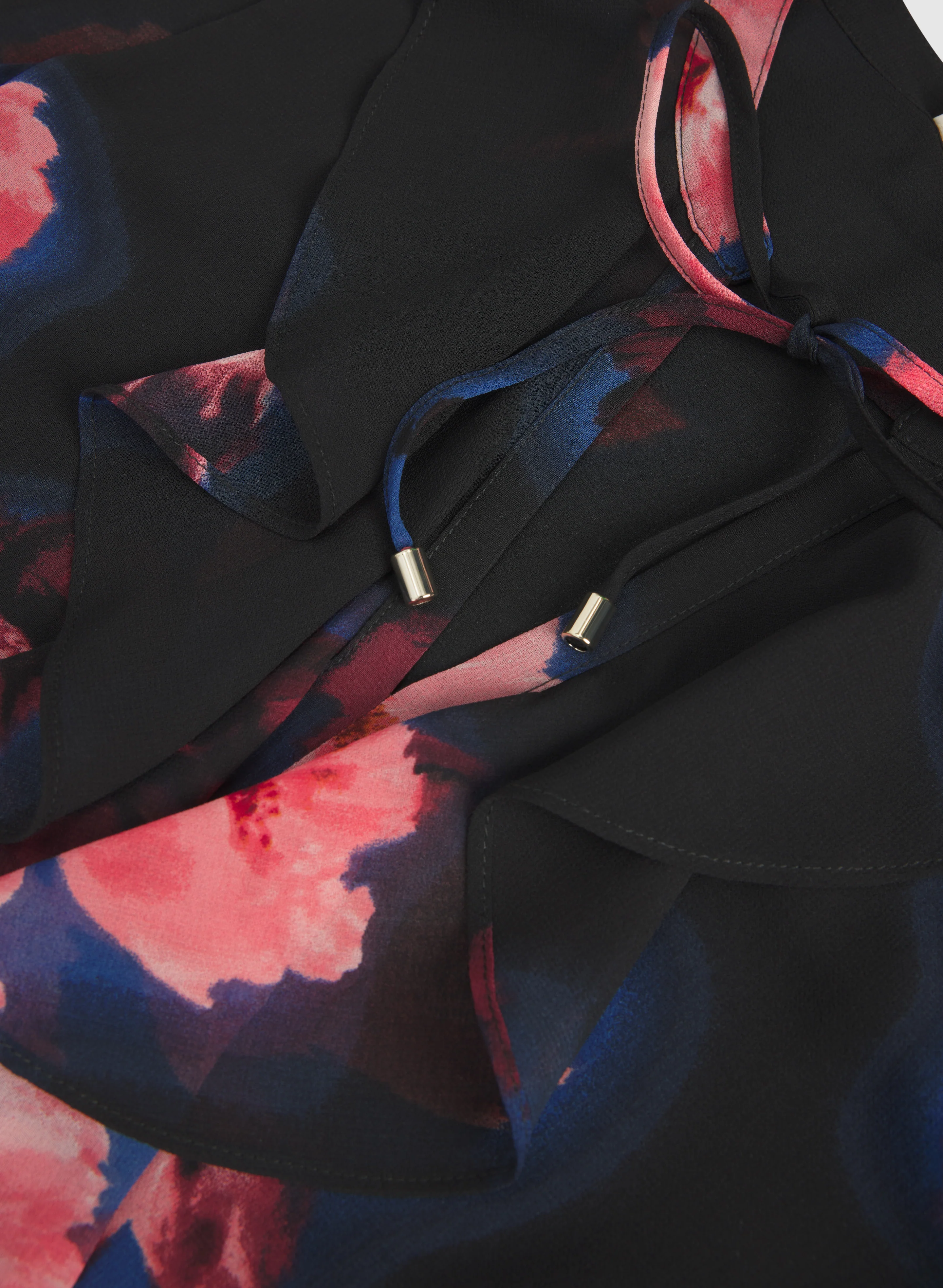 Sleeveless Floral Blouse - Image 7