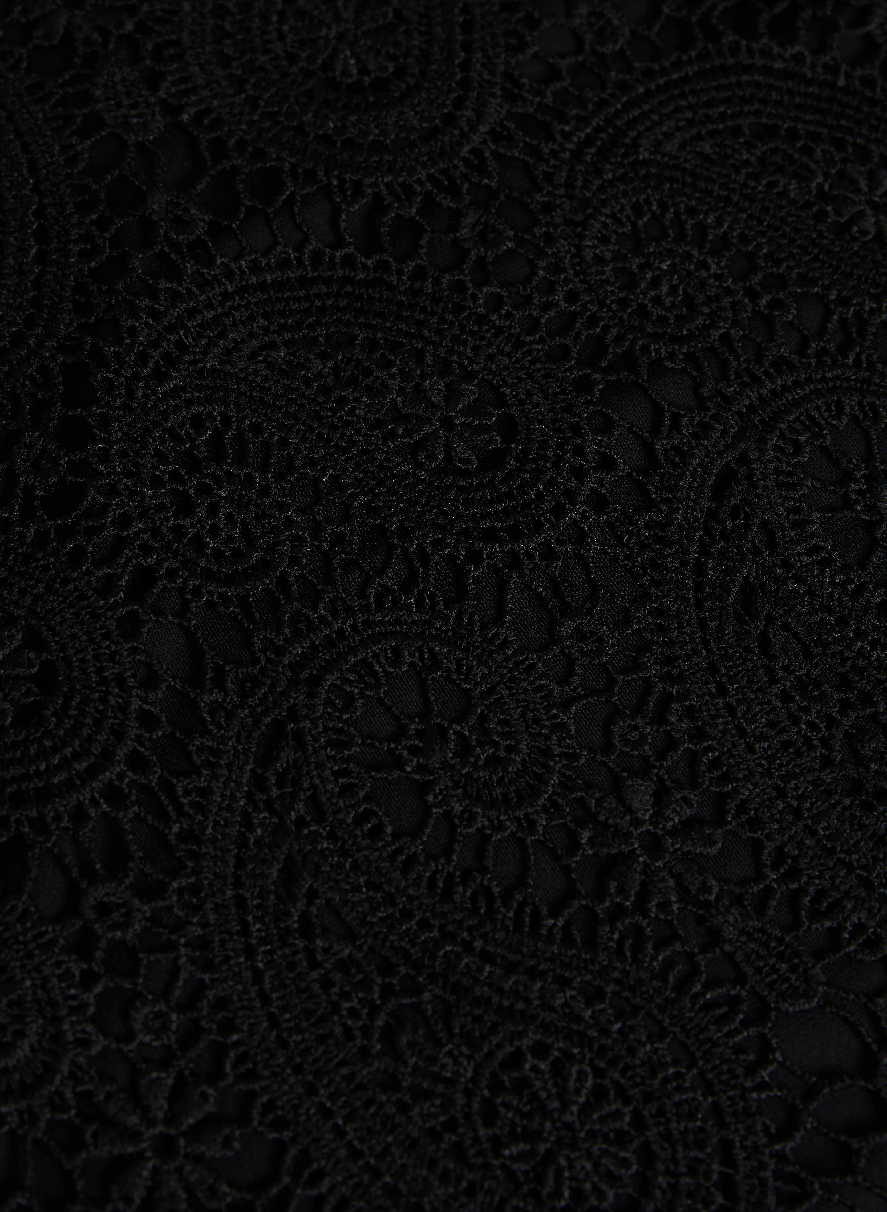 Sleeveless Lace Top - Image 7