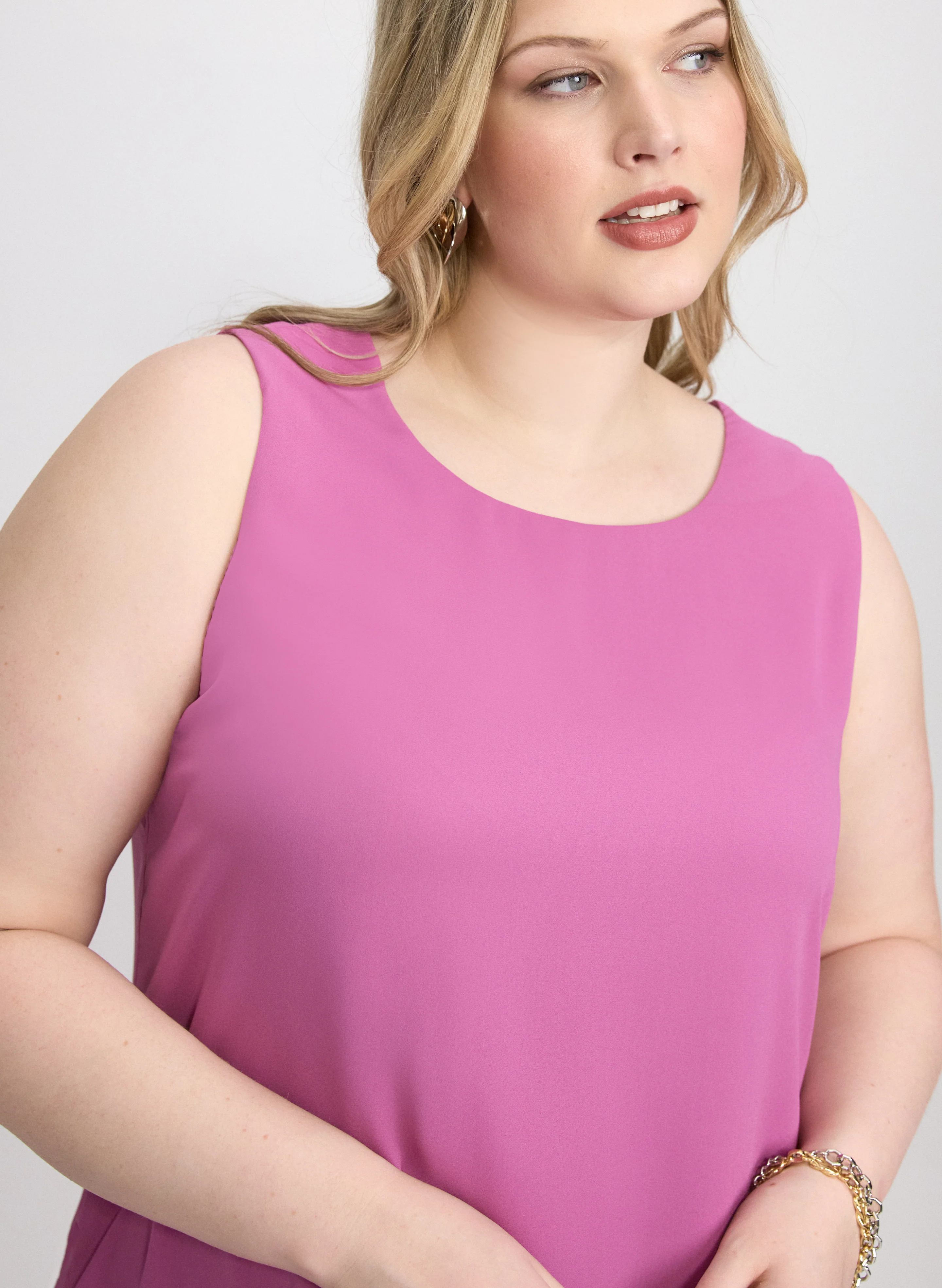 Sleeveless Layered Blouse - Image 10
