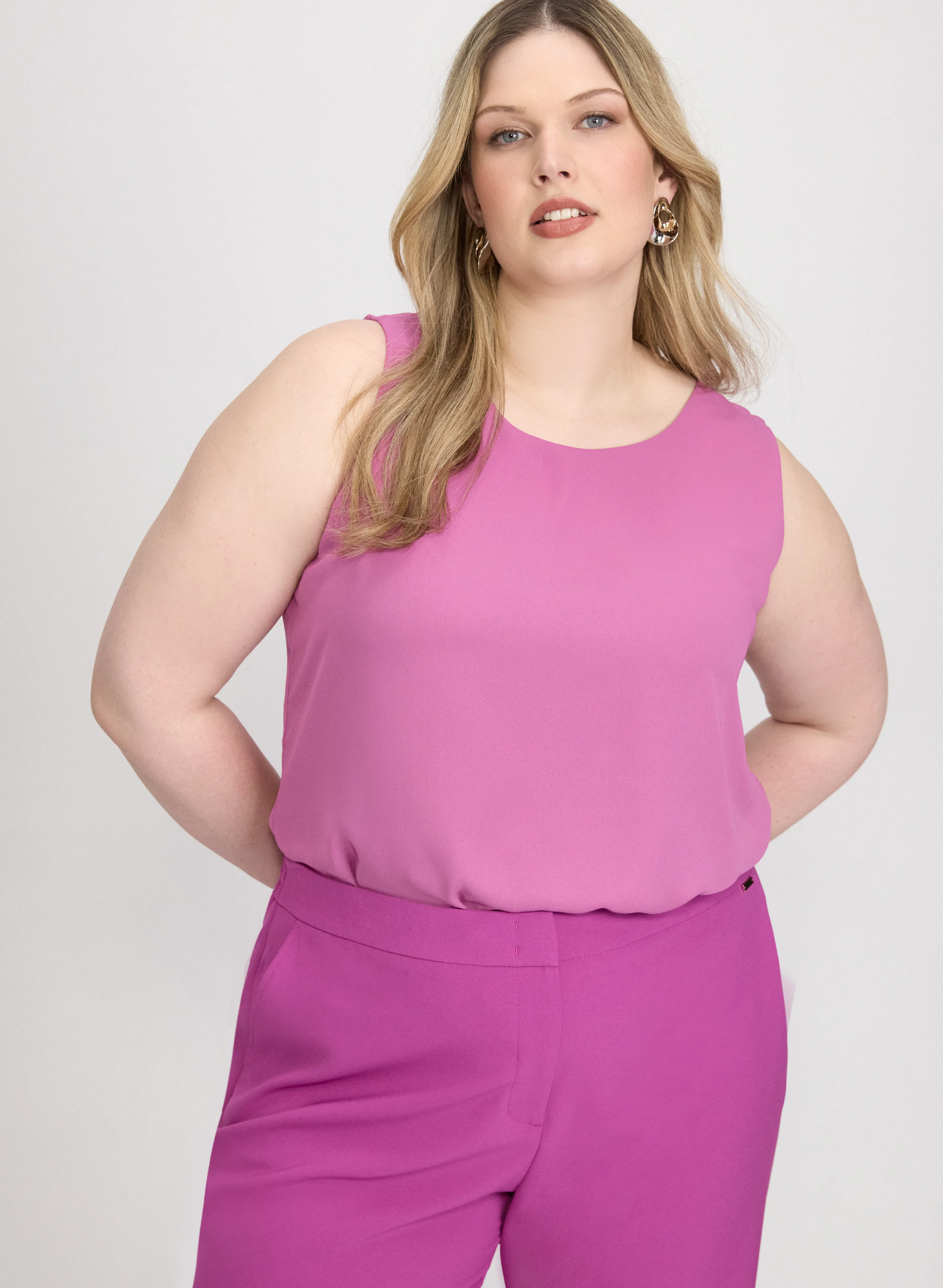 Sleeveless Layered Blouse - Image 6