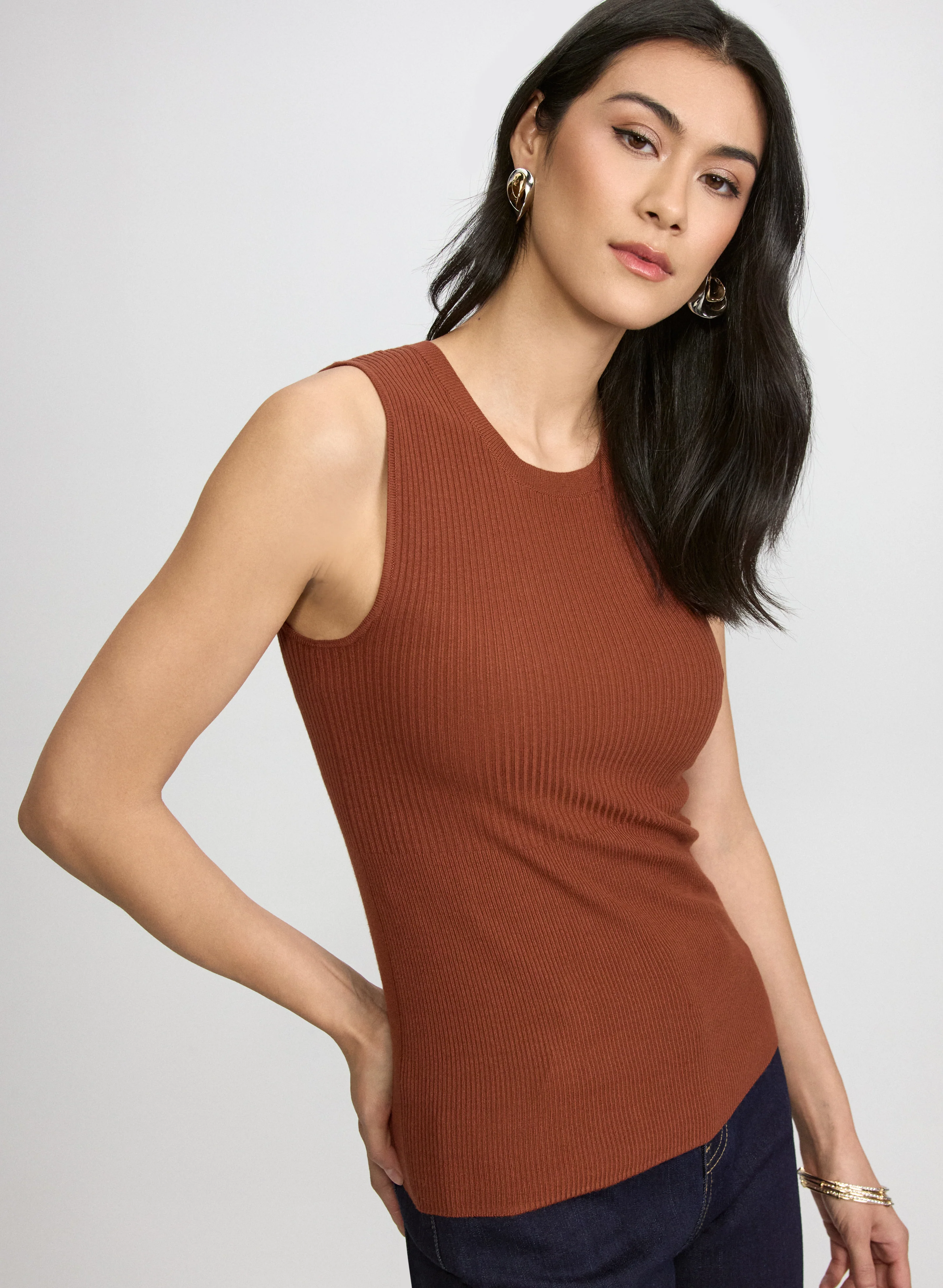 Sleeveless Ribbed Knit Top - Image 2