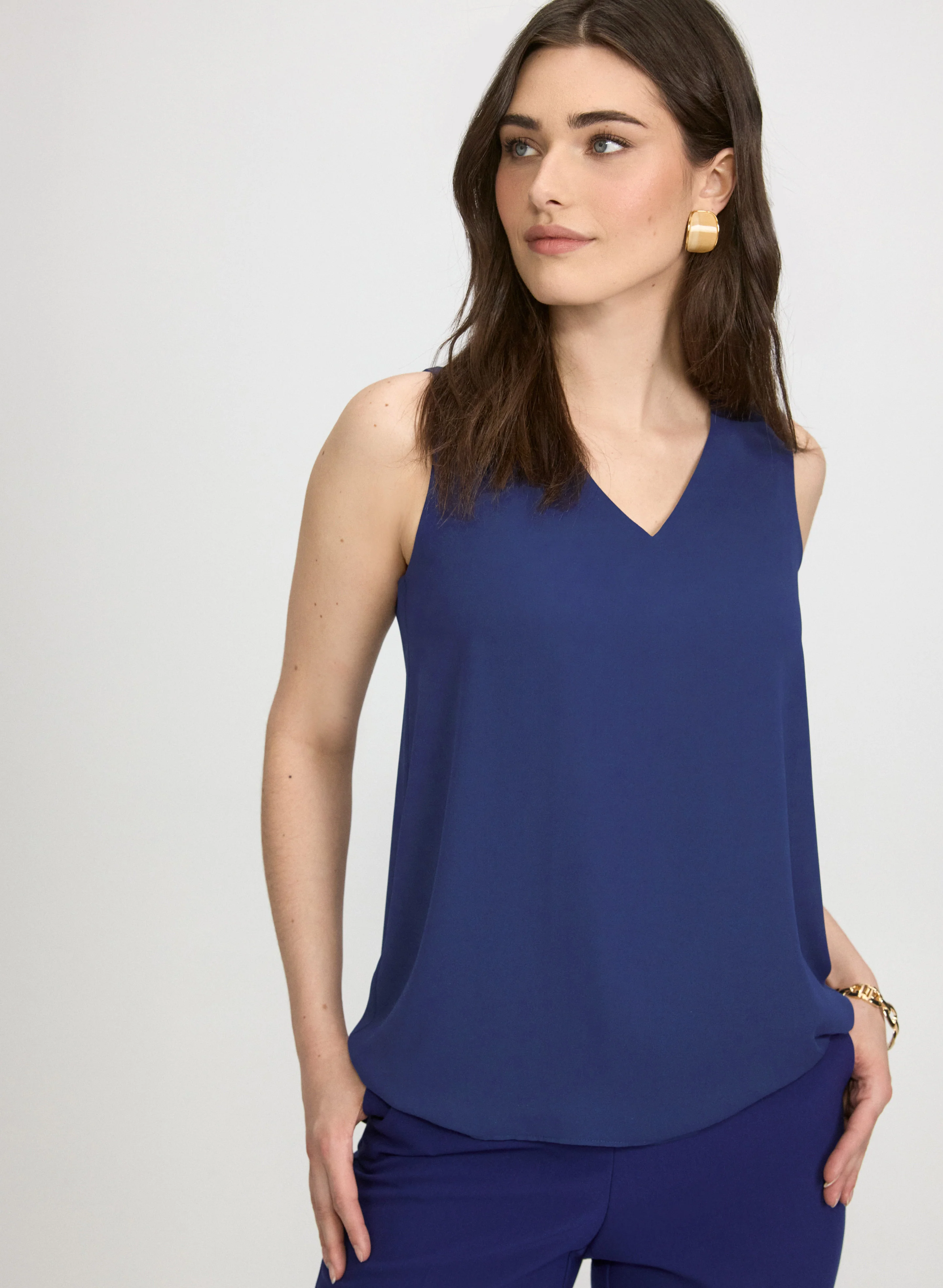 Sleeveless V-Neck Blouse - Image 4
