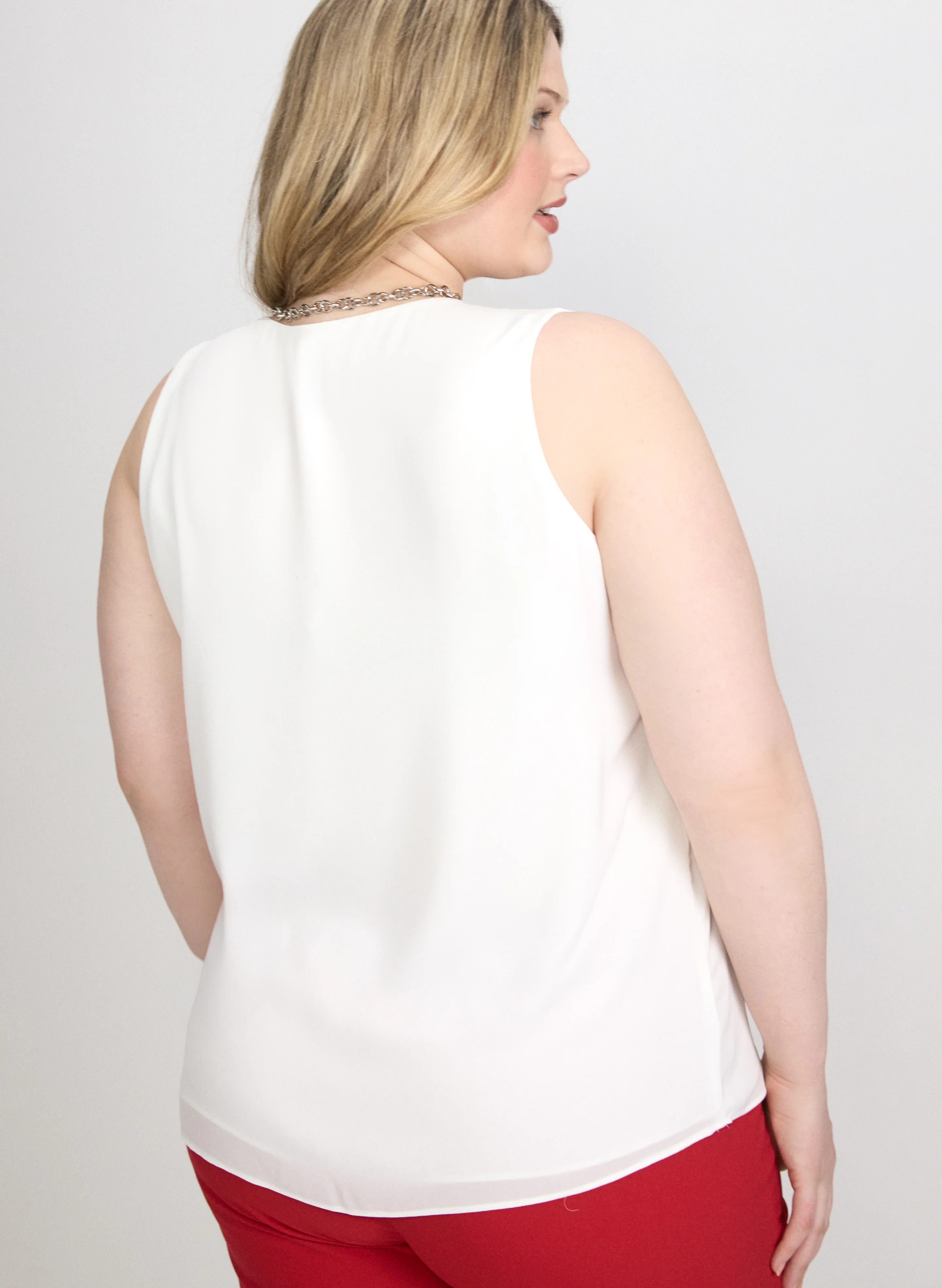 Sleeveless V-Neck Blouse - Image 11