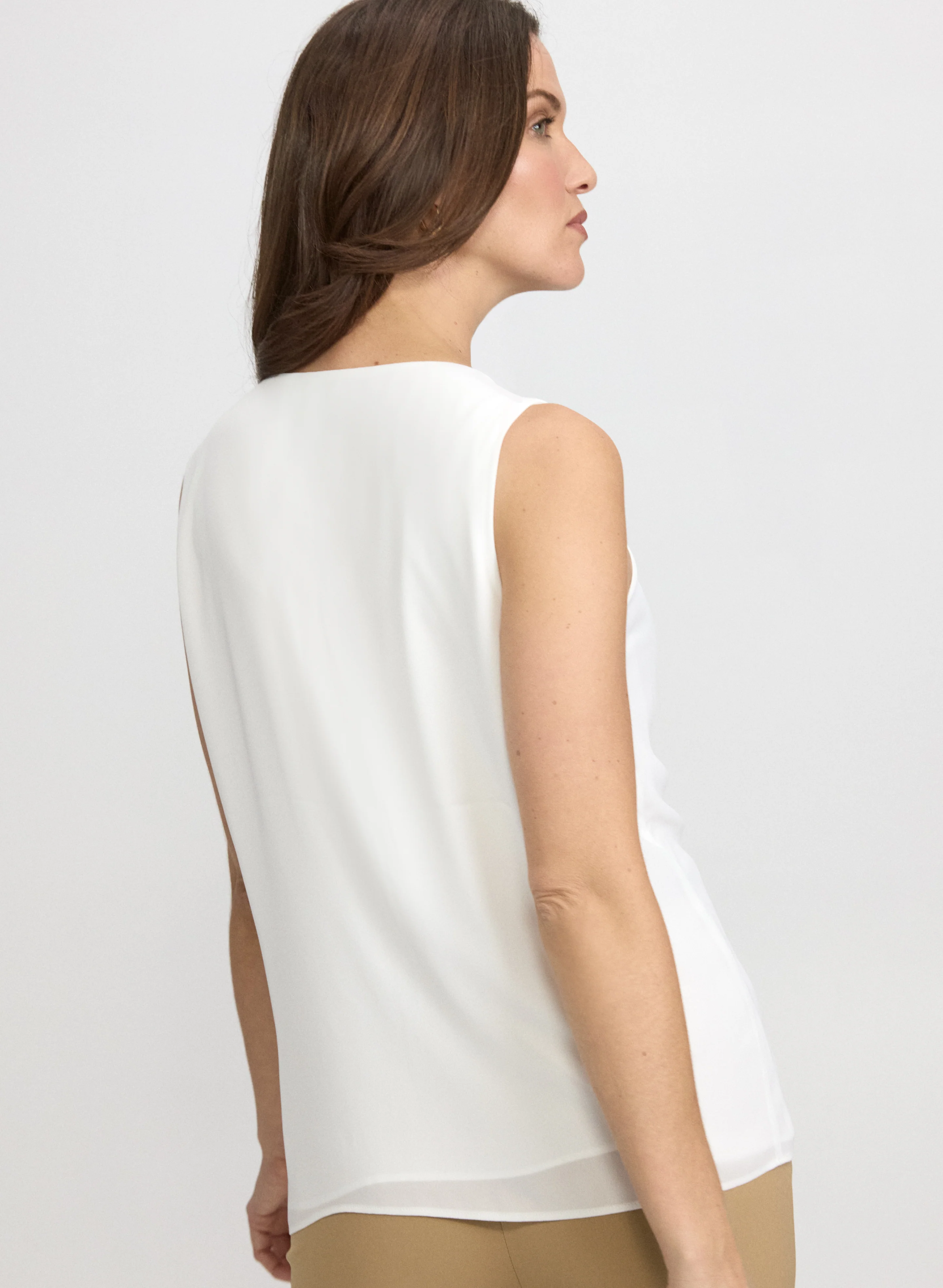 Sleeveless V-Neck Blouse - Image 4