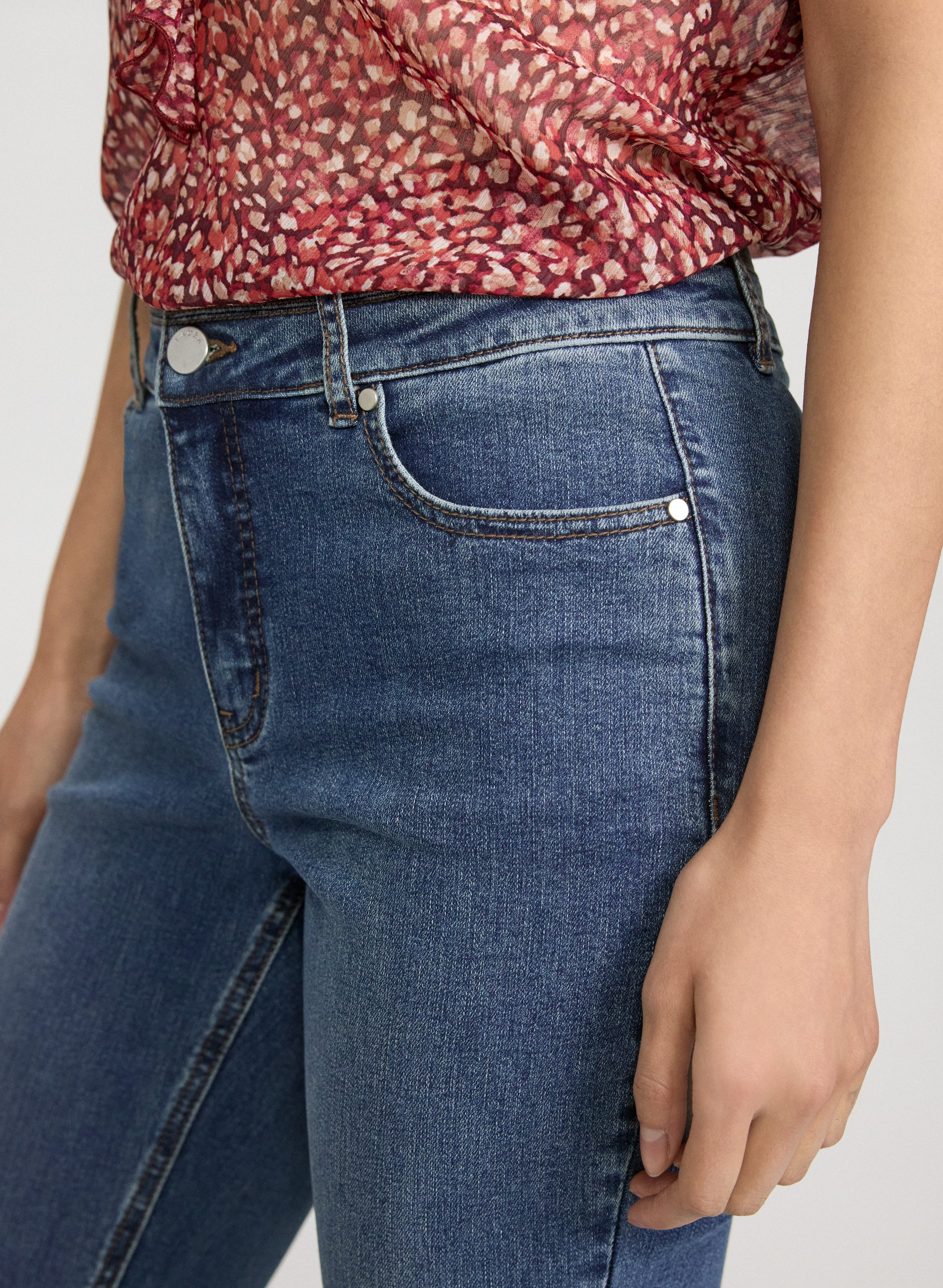 Slim-Leg Jeans - Image 5