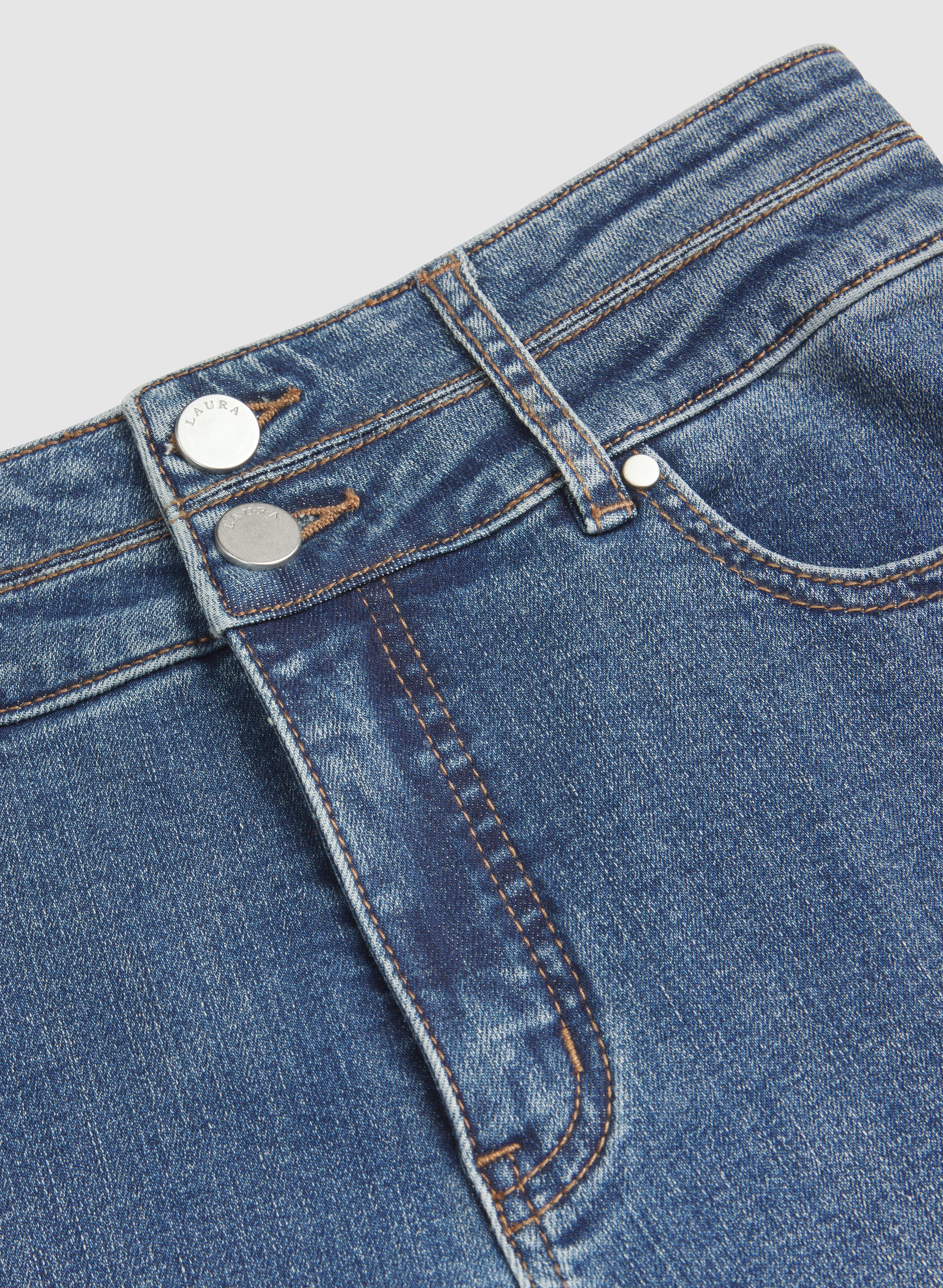 Slim-Leg Jeans - Image 7
