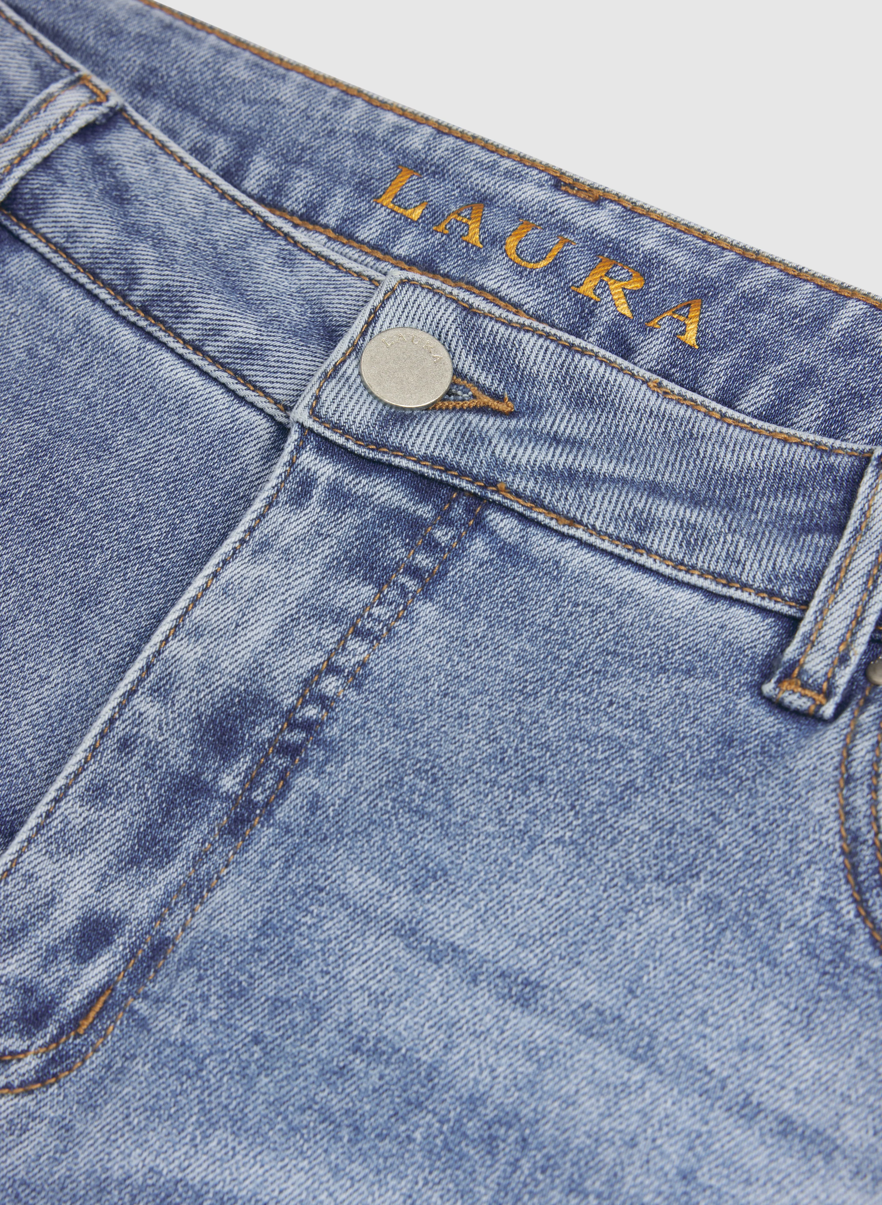 Straight-Leg Denim Capris - Image 7