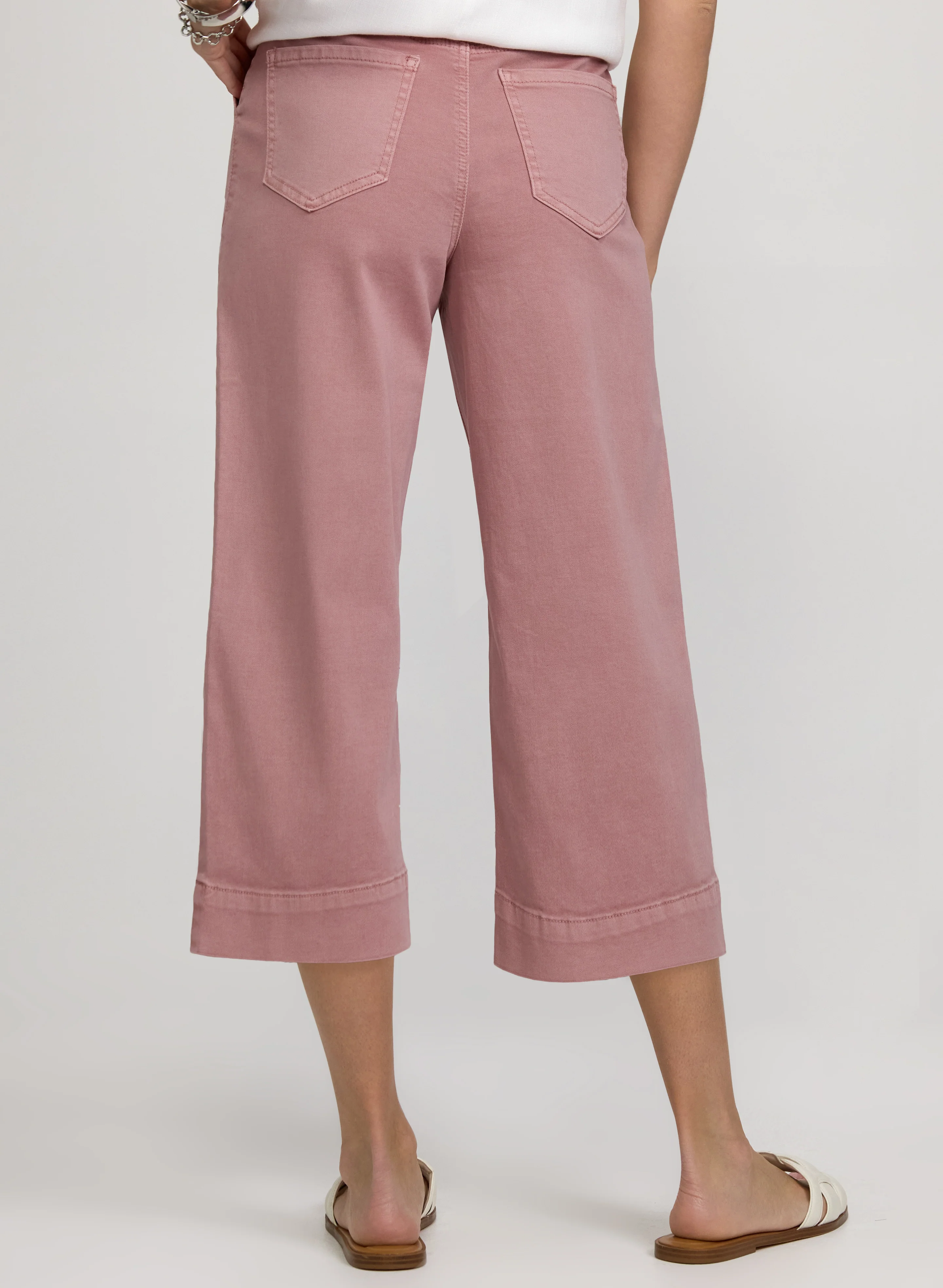 Straight-Leg Denim Capris - Image 5