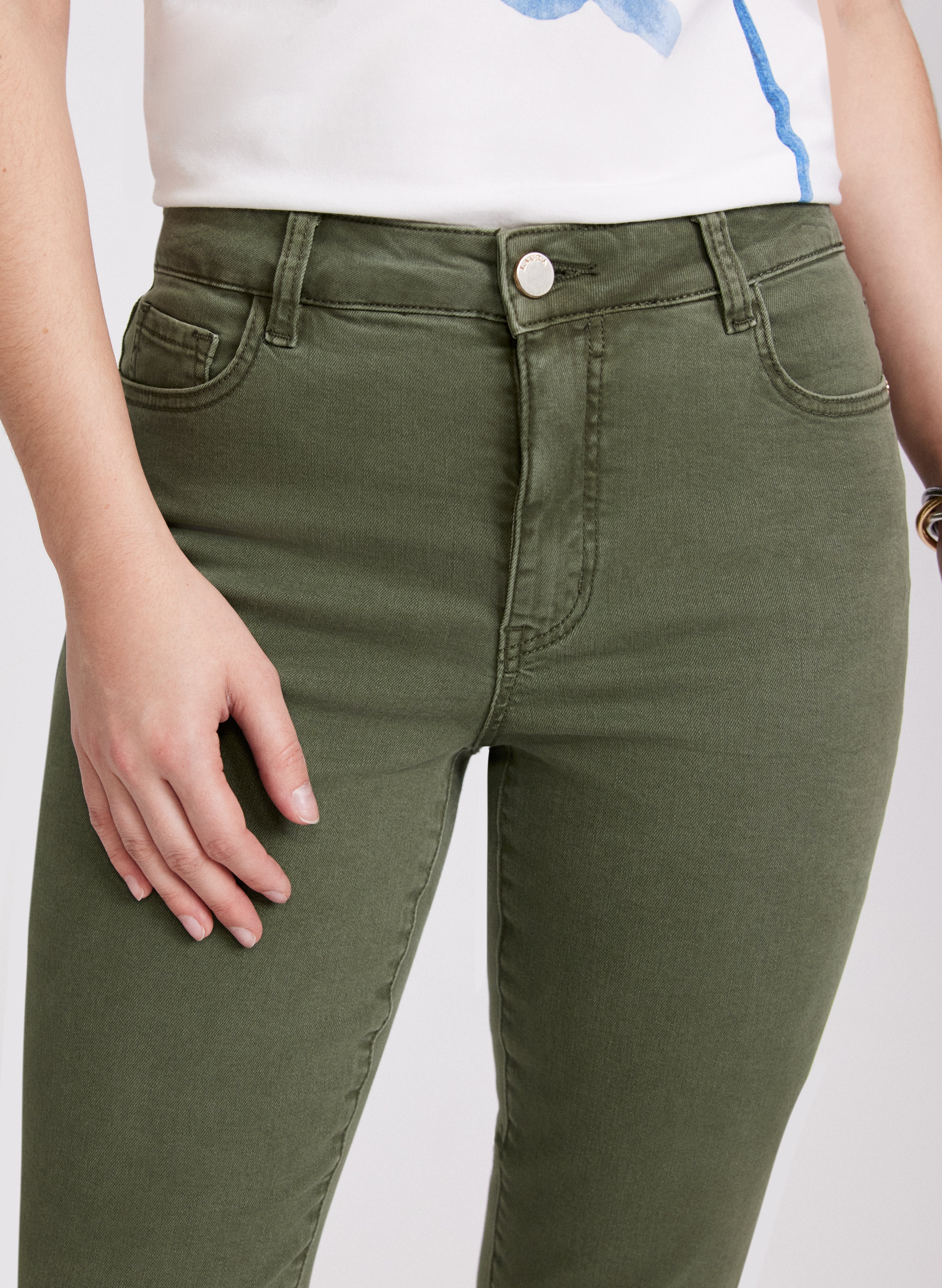 Straight-Leg Jeans - Image 5
