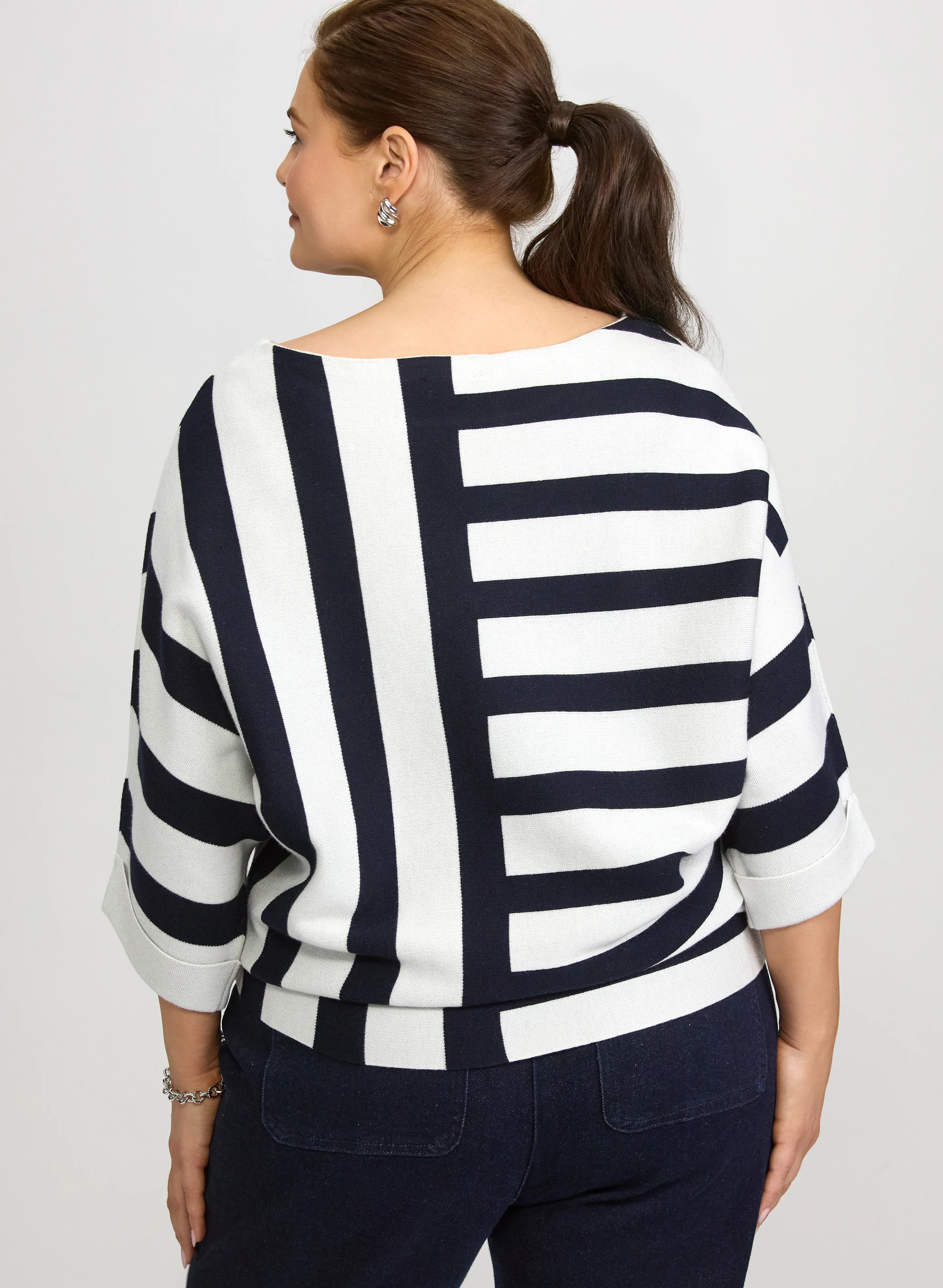Stripe 3/4 Sleeve Pullover - Image 4