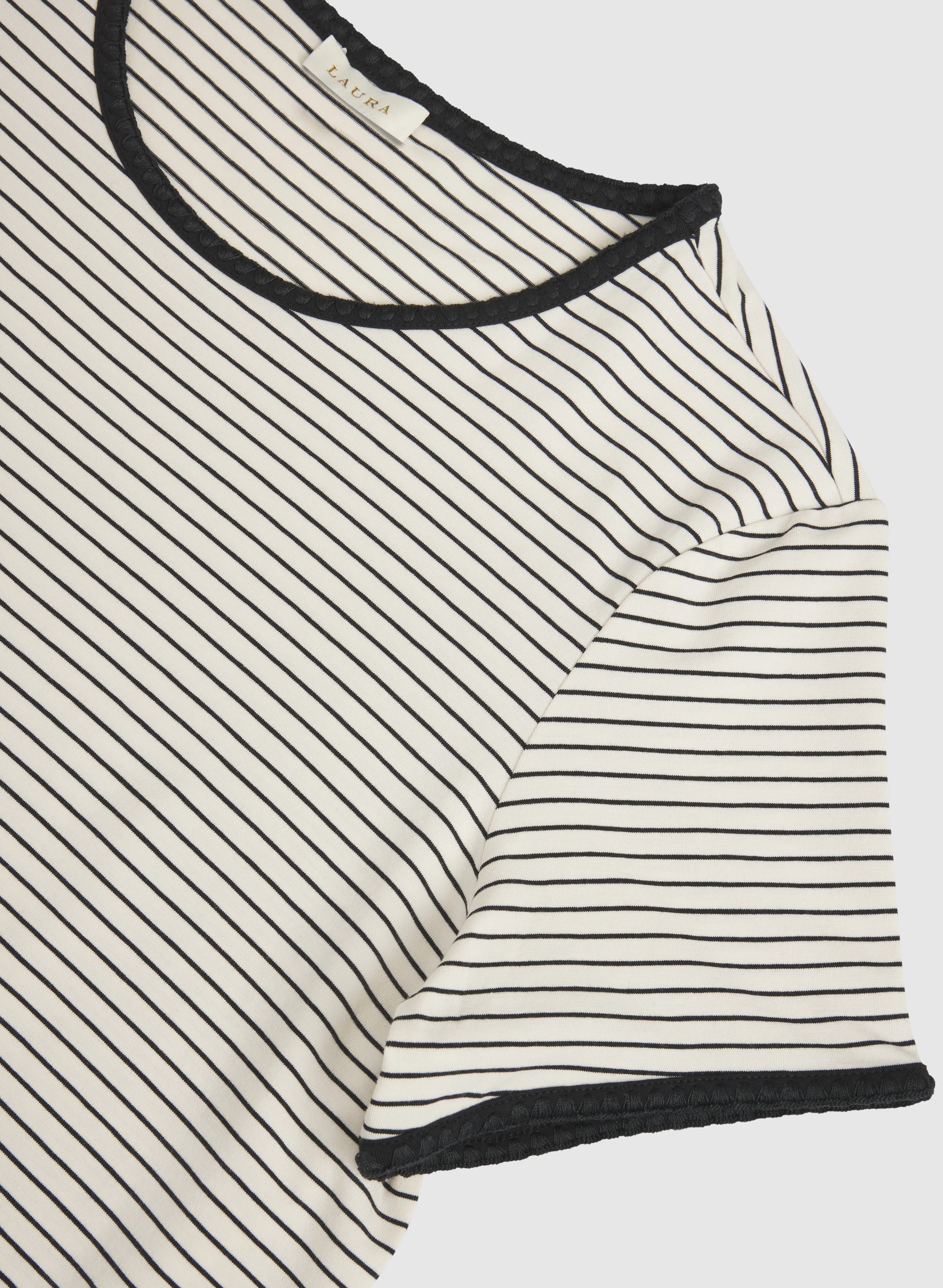 Striped Contrast Trim T-Shirt - Image 7