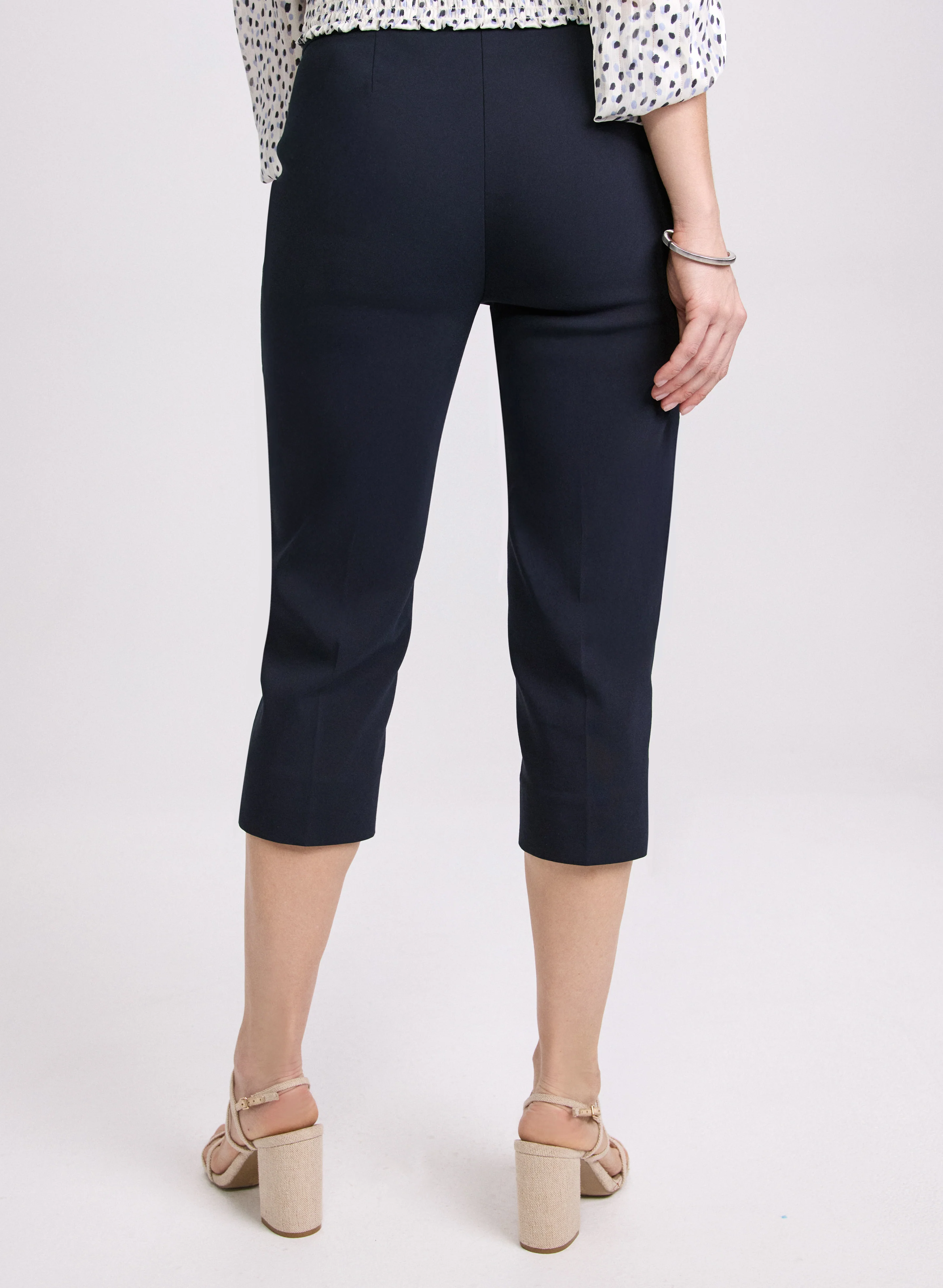 Tab Detail Slim-Leg Capris - Image 4