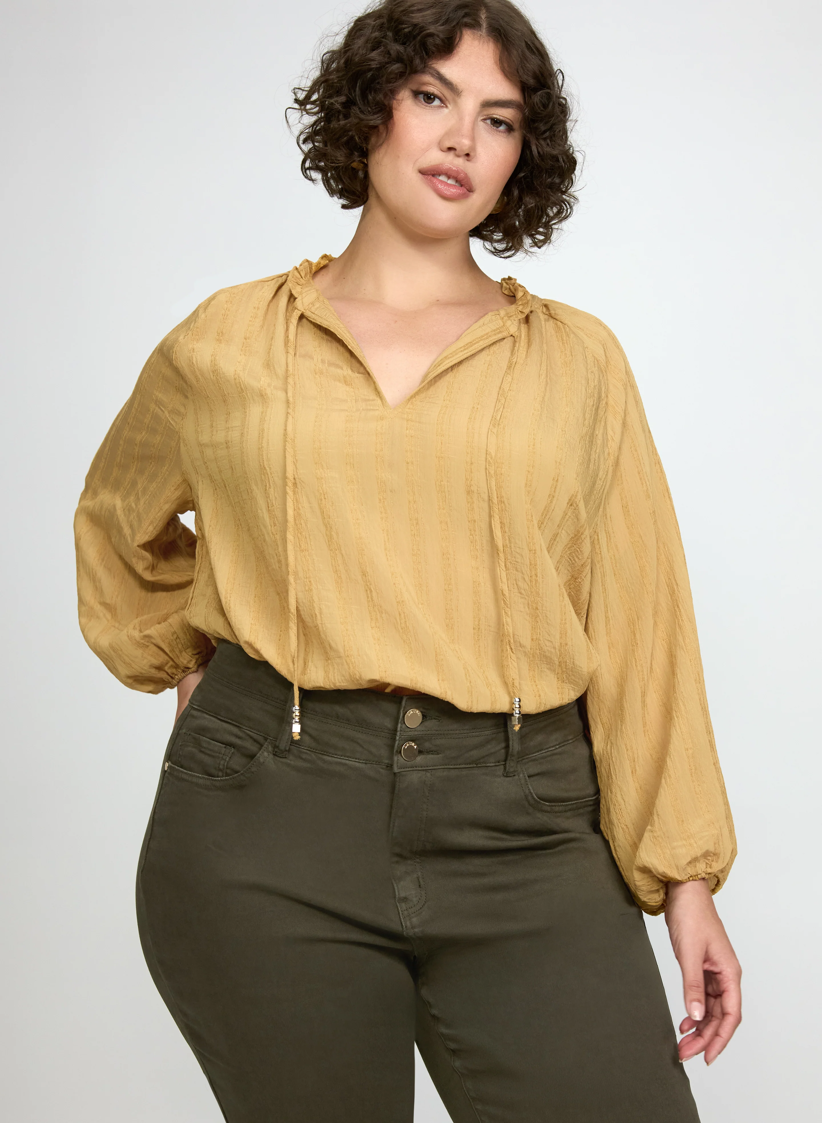 Textured 3/4 Sleeve Blouse