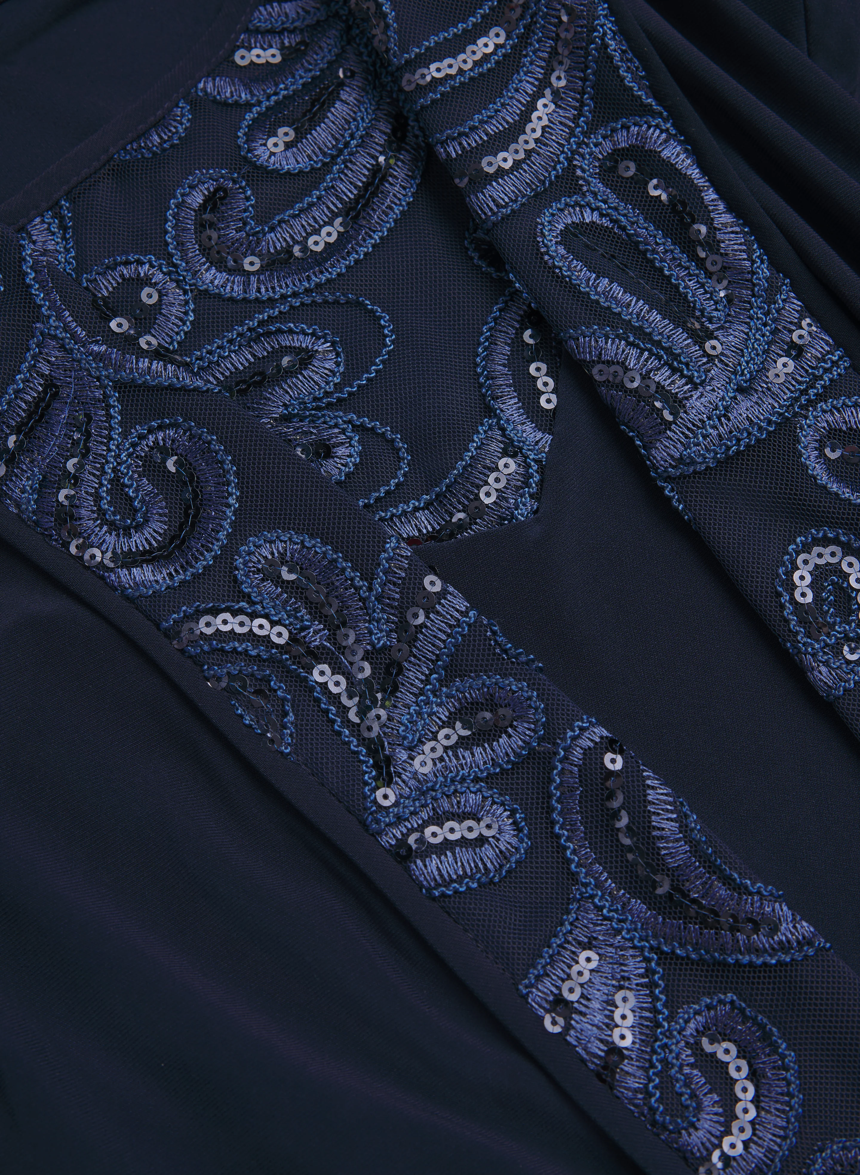 Three-Piece Pantsuit Set - Image 10