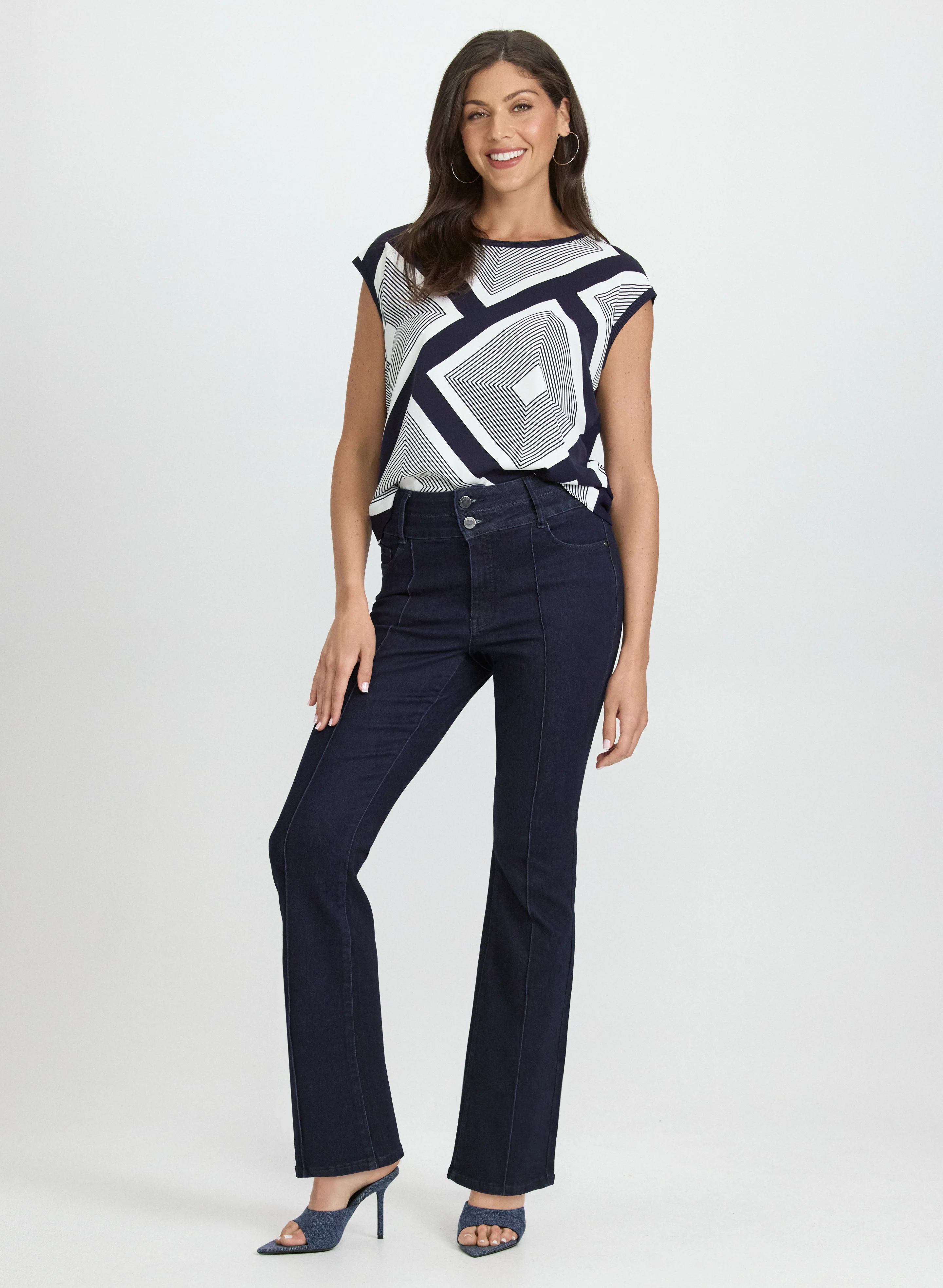 Two-Button Jeans - Image 3