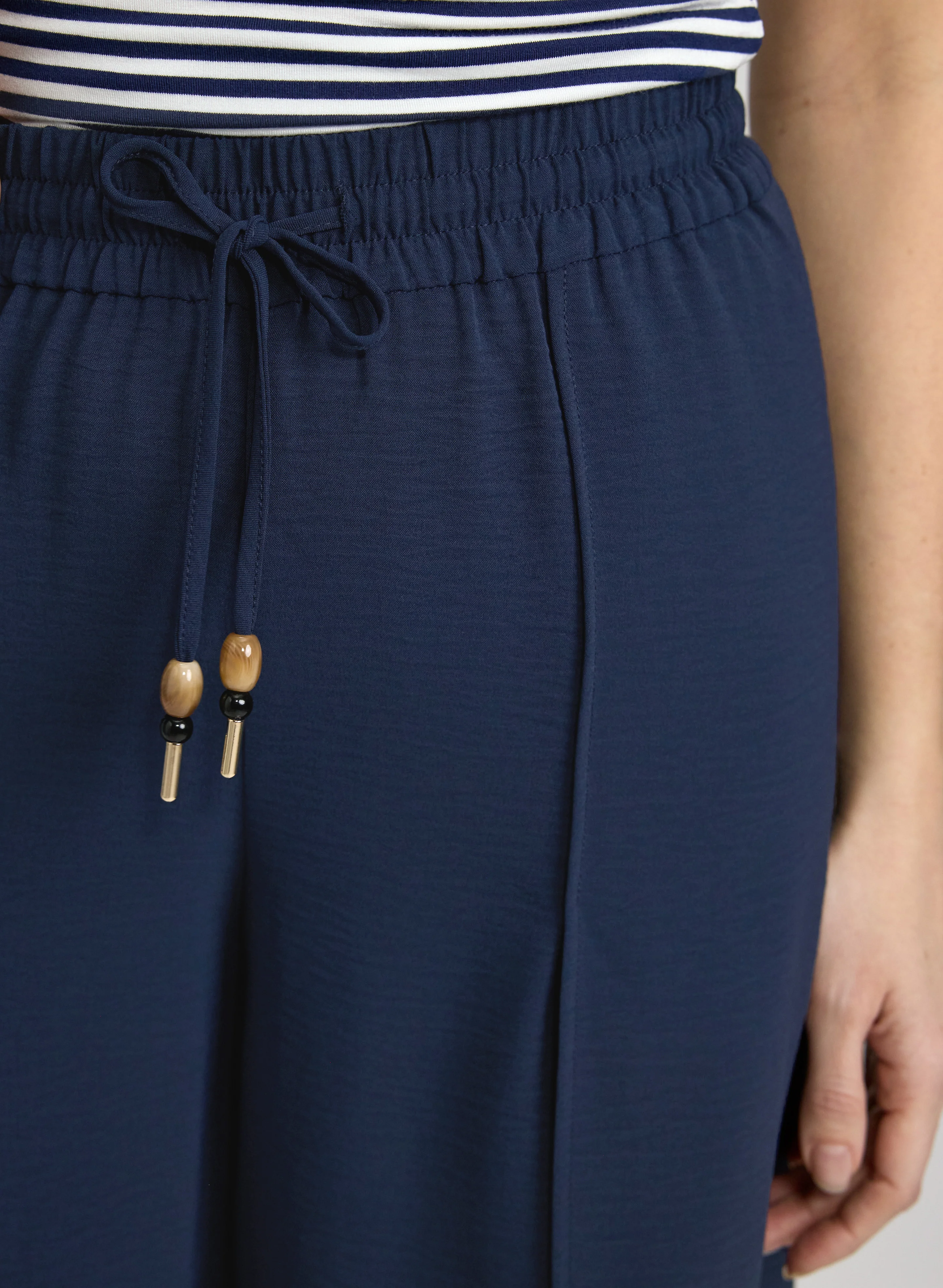 Wide-Leg Pull-On Capris - Image 2