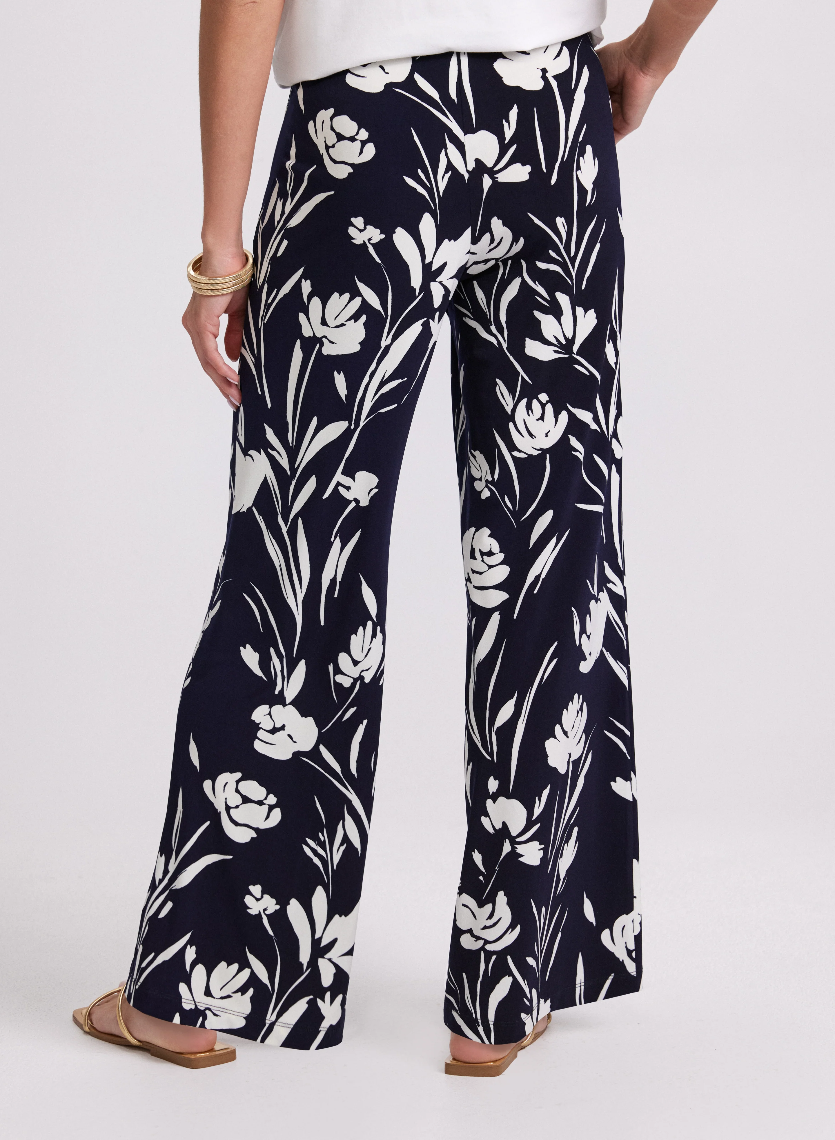Wide-Leg Floral Print Pants - Image 4