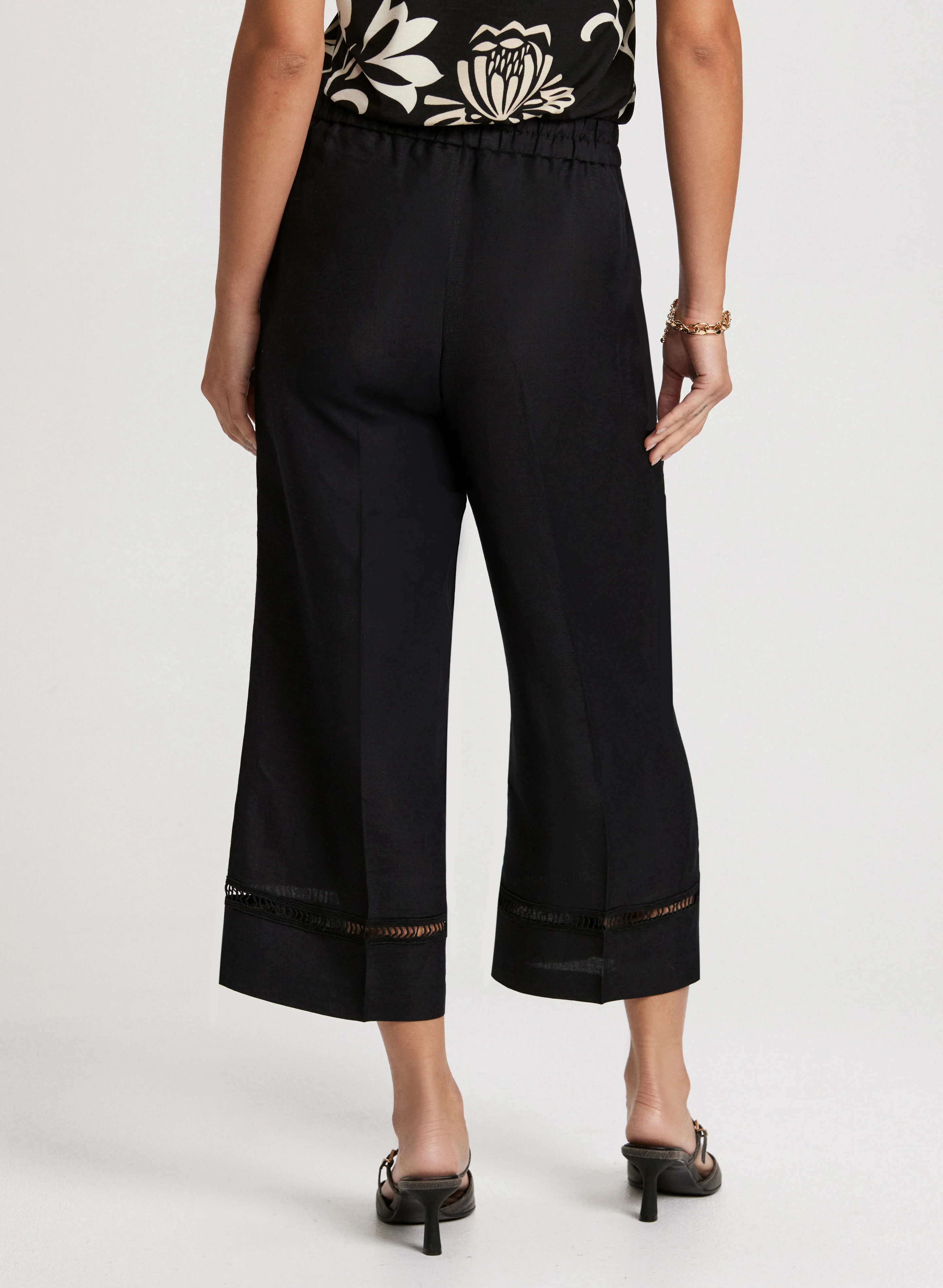 Wide Leg Linen-Blend Capris - Image 2