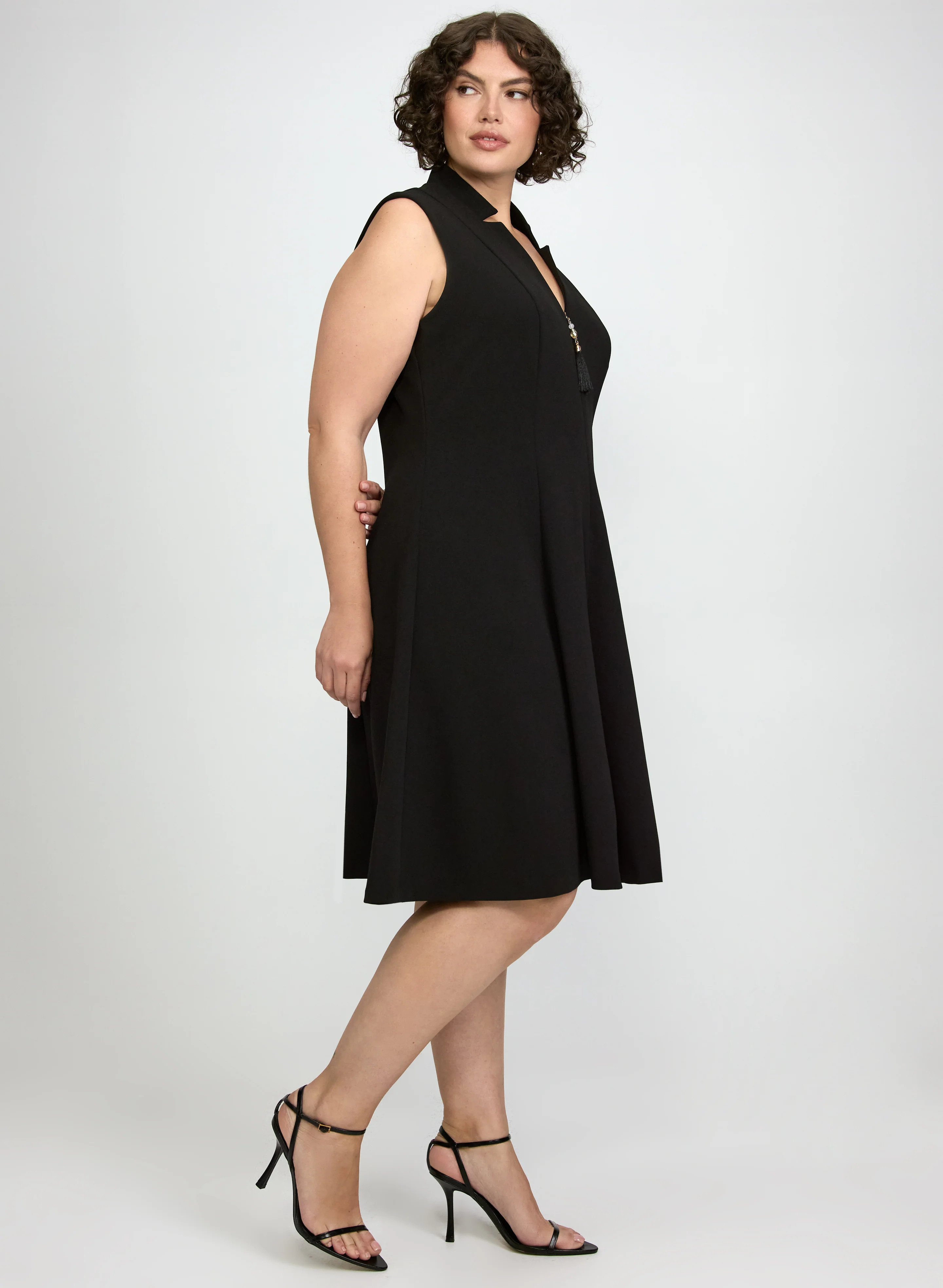 Zip-Up Tassel Detail Dress - Image 2